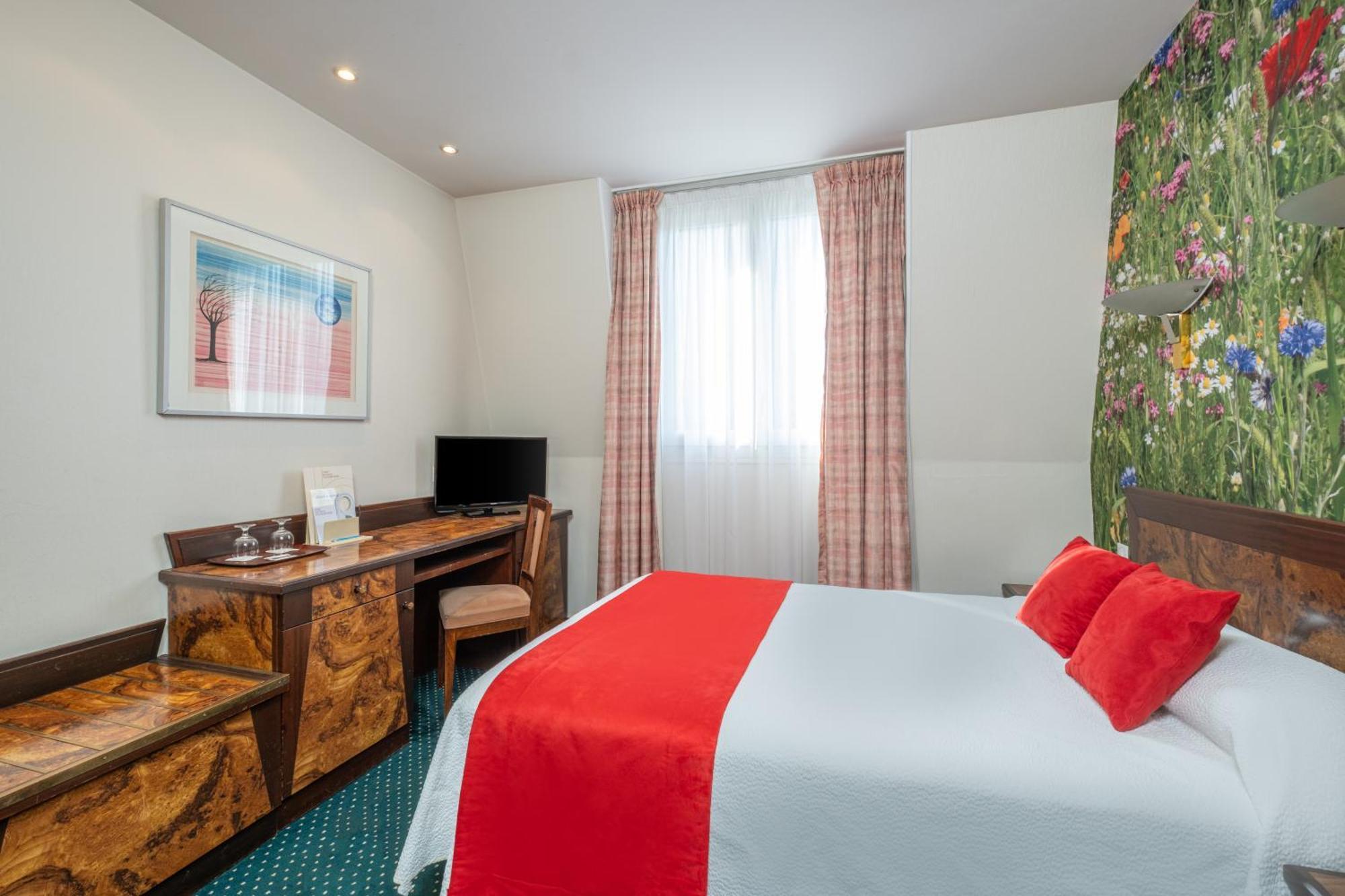 Club Double Room