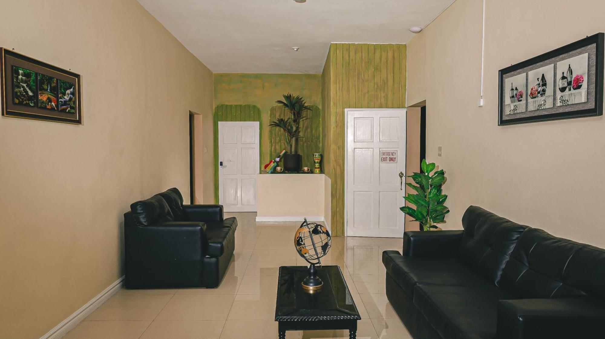 Standard King Room