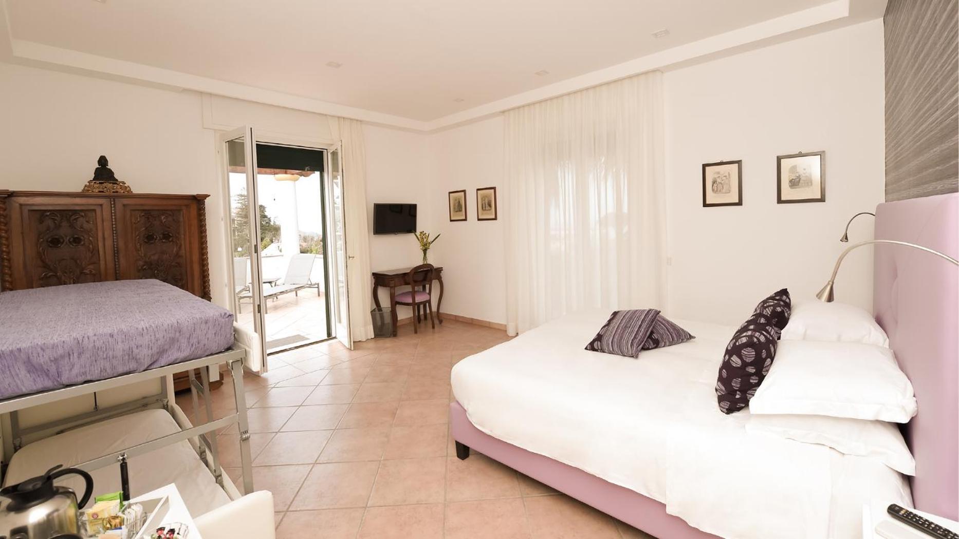 Quadruple Room Sea View