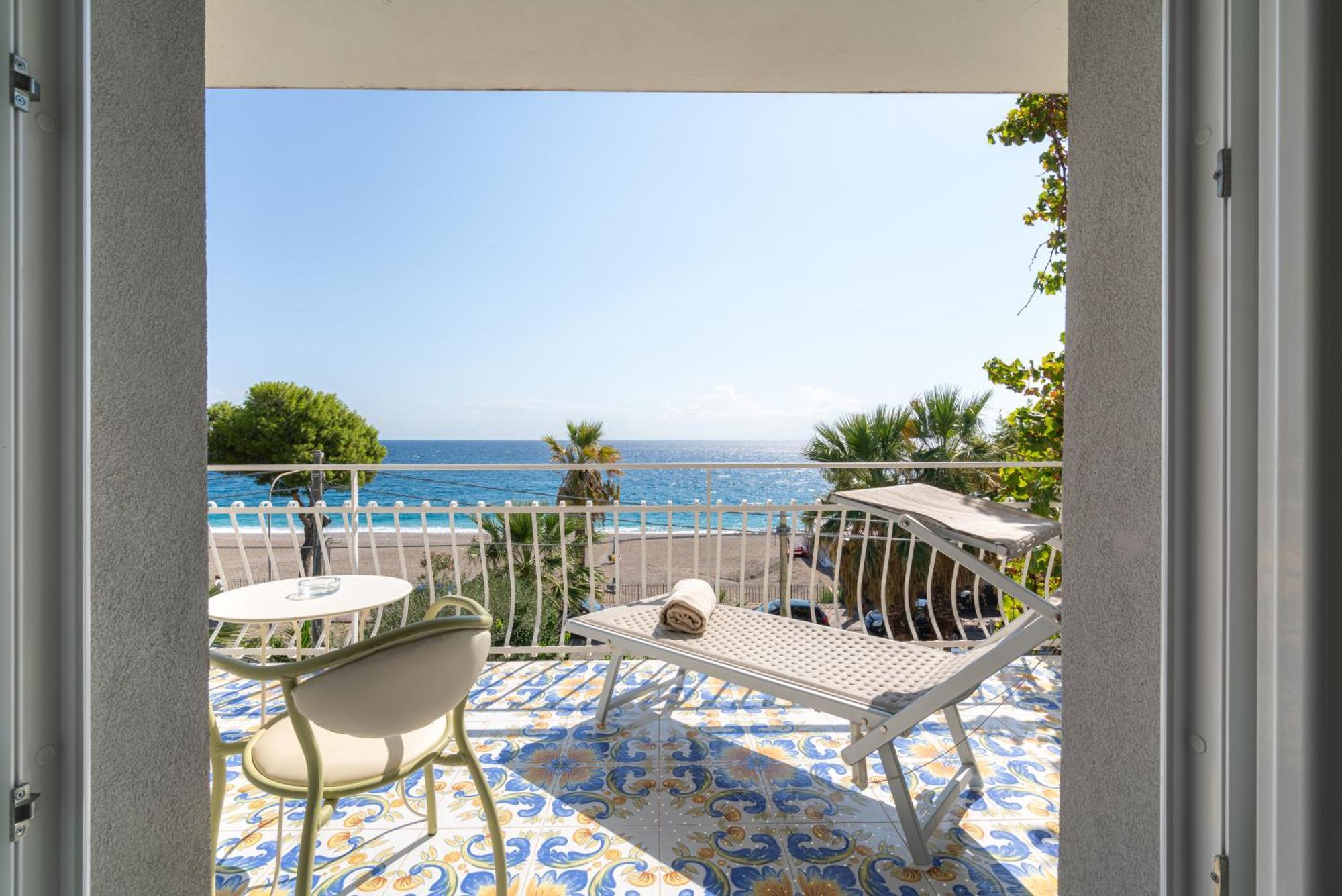 Chambre Double ou Lits Jumeaux Deluxe - Vue sur Mer
