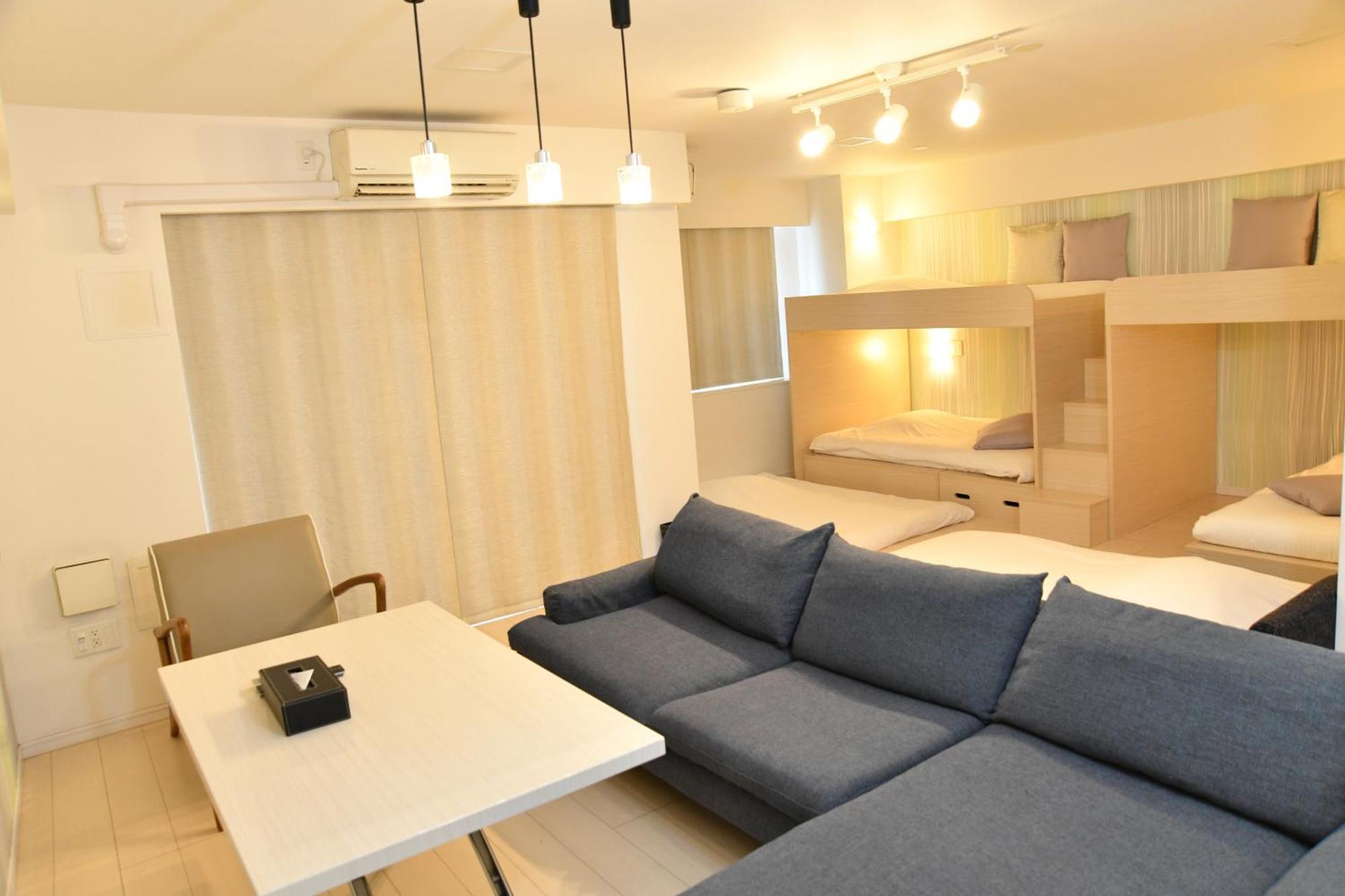 Quadruple Room Couch