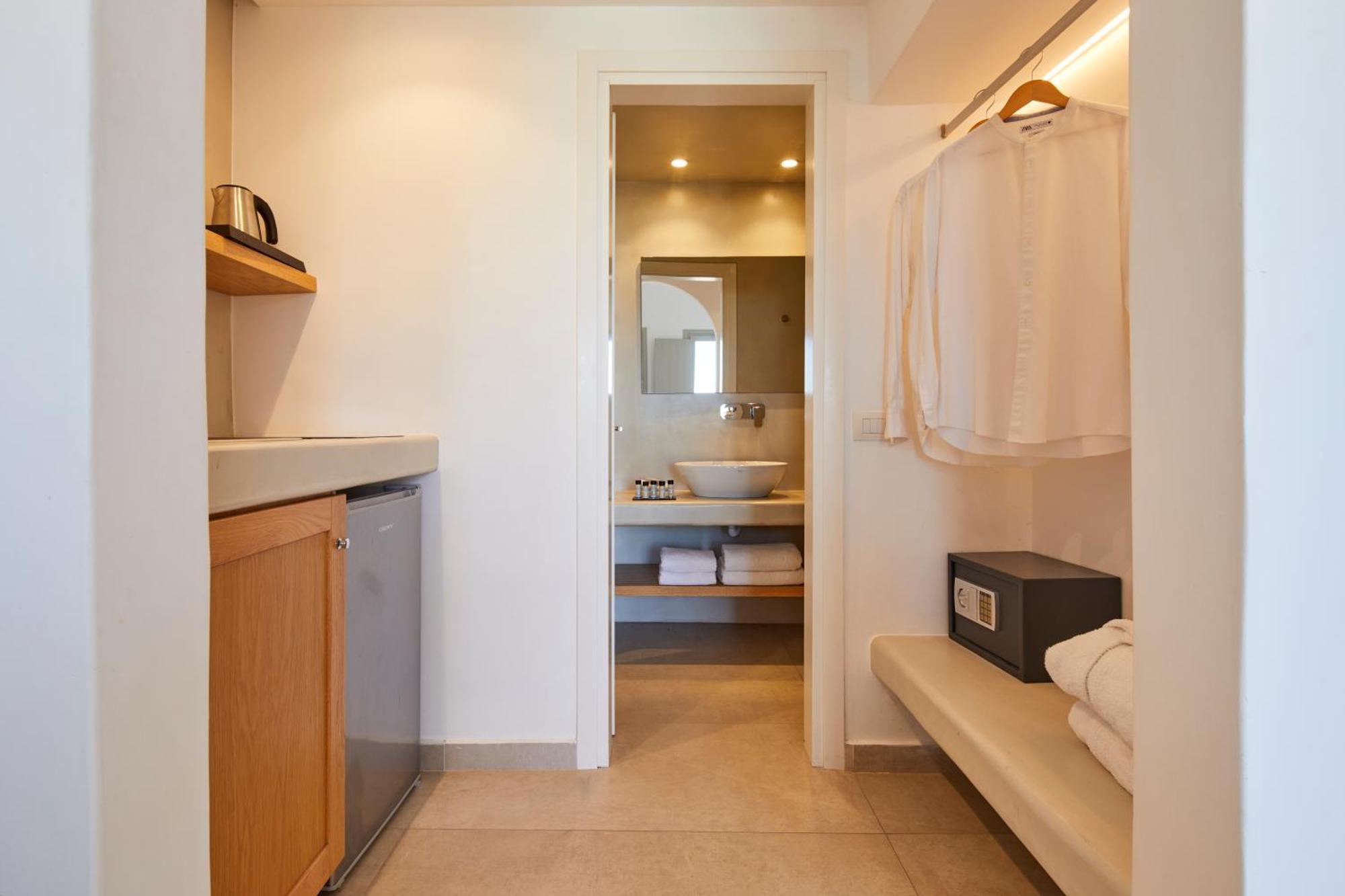 Queen Suite outdoor heated Hot Hydromassage Tub