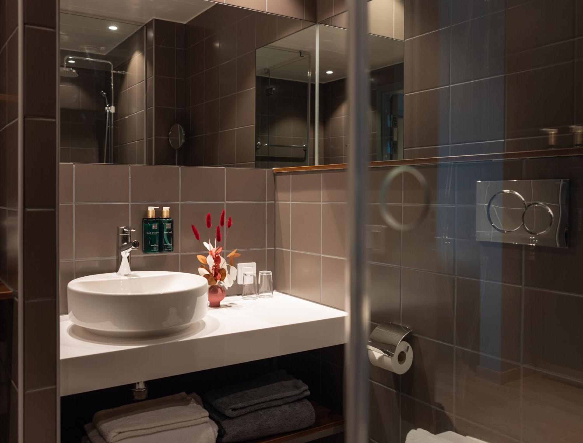 Compact Double Room