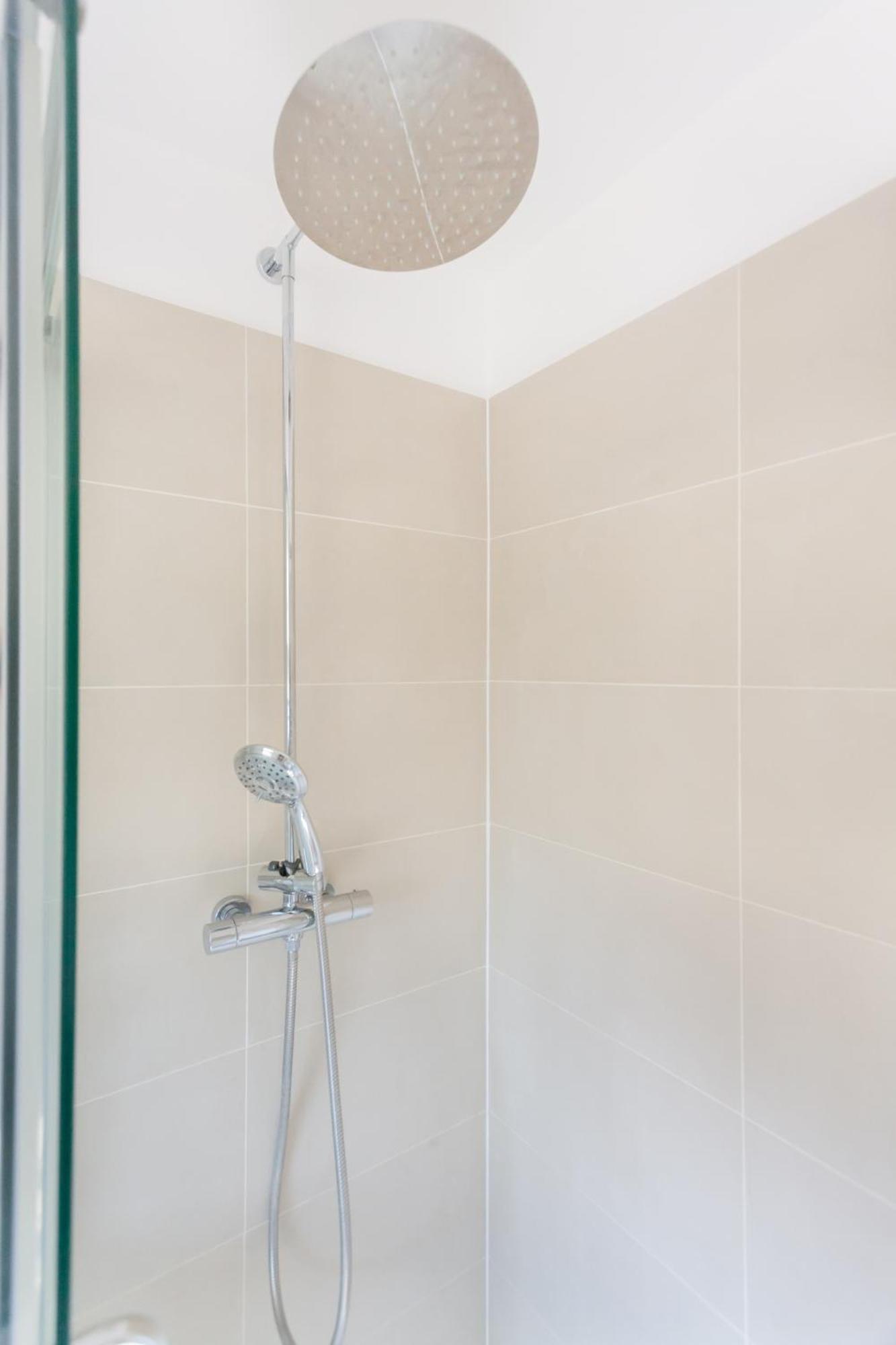 Quadruple Room Private Bathroom