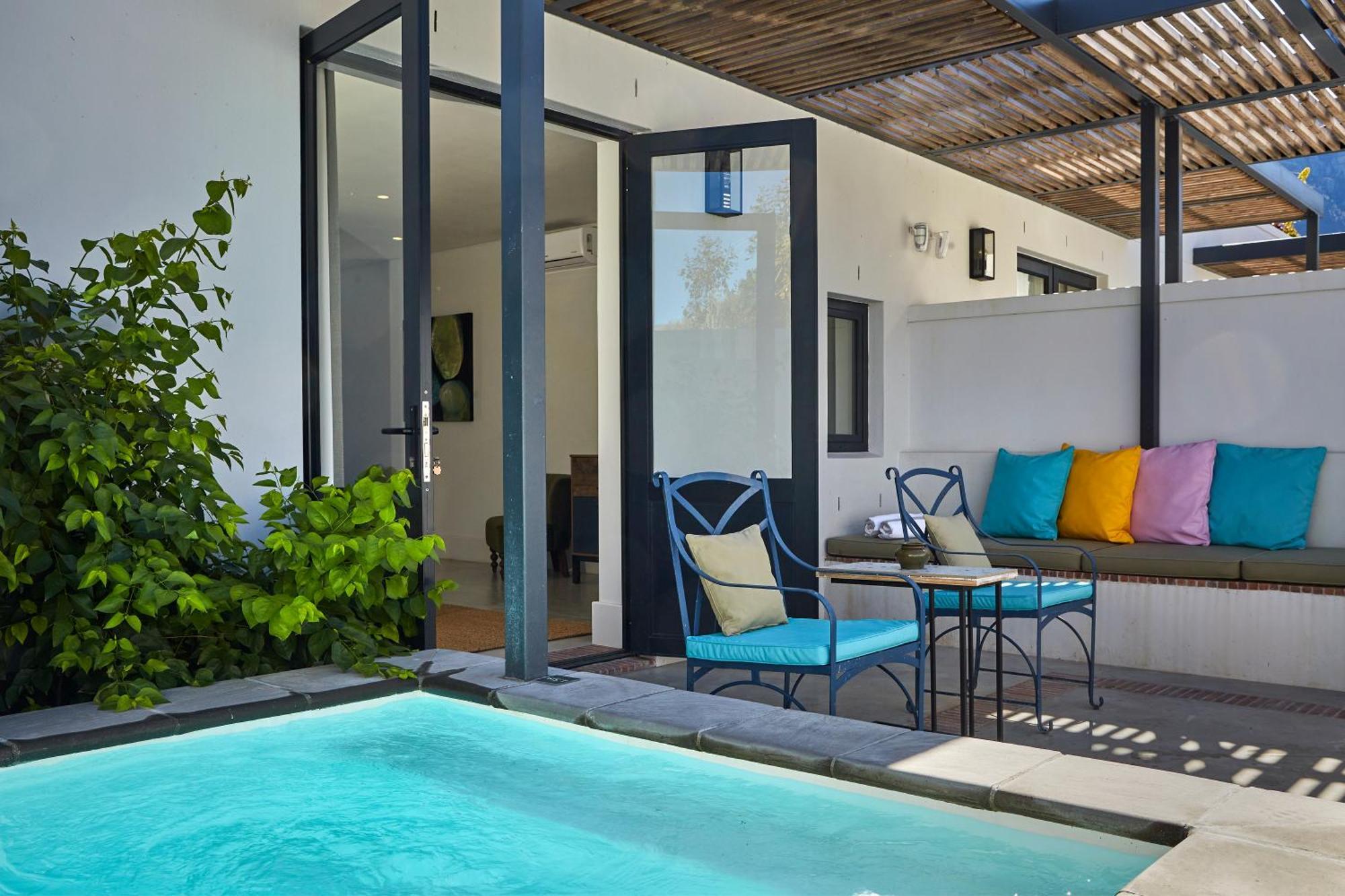 Superior Pool Room
