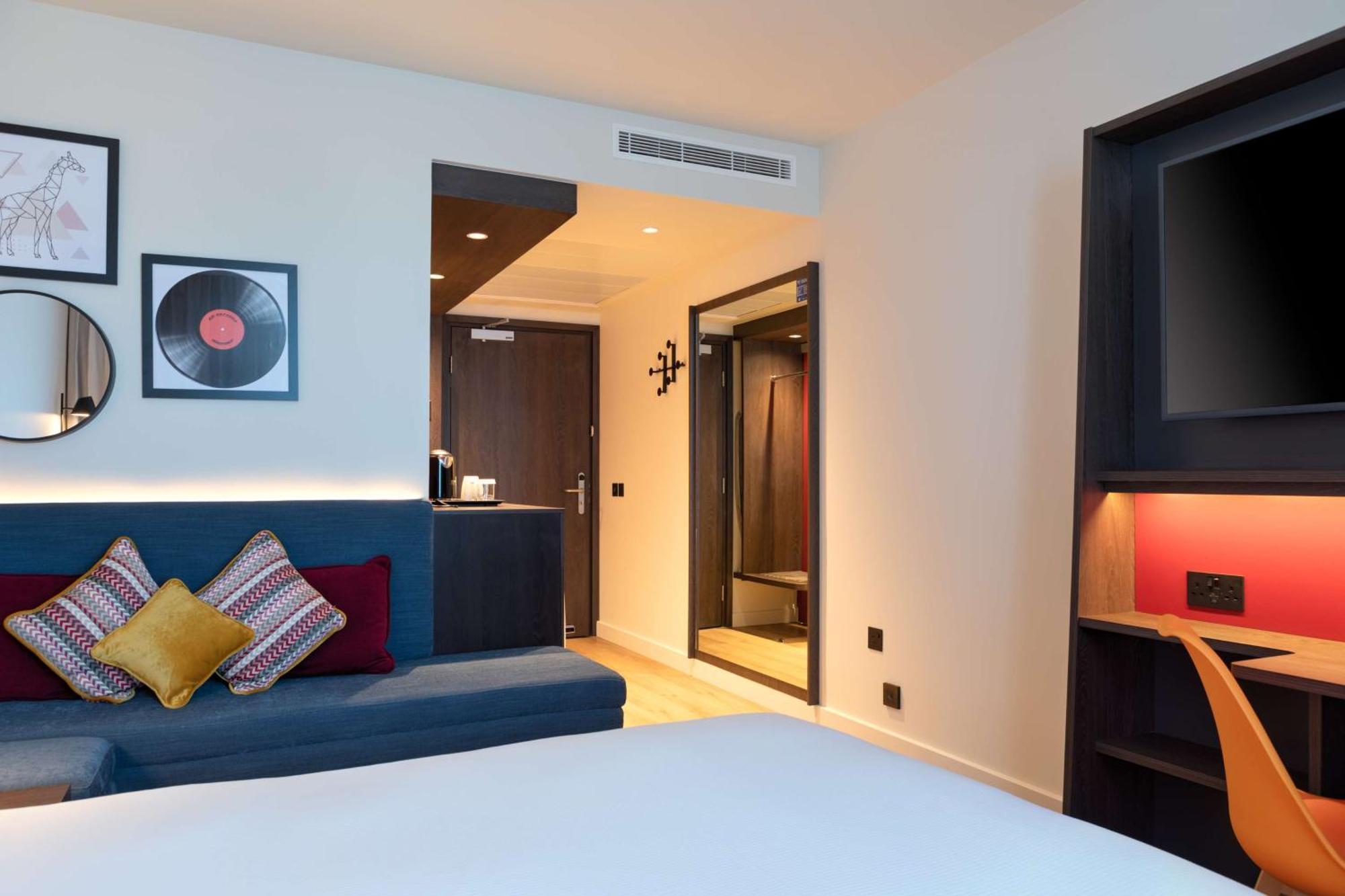 King Room