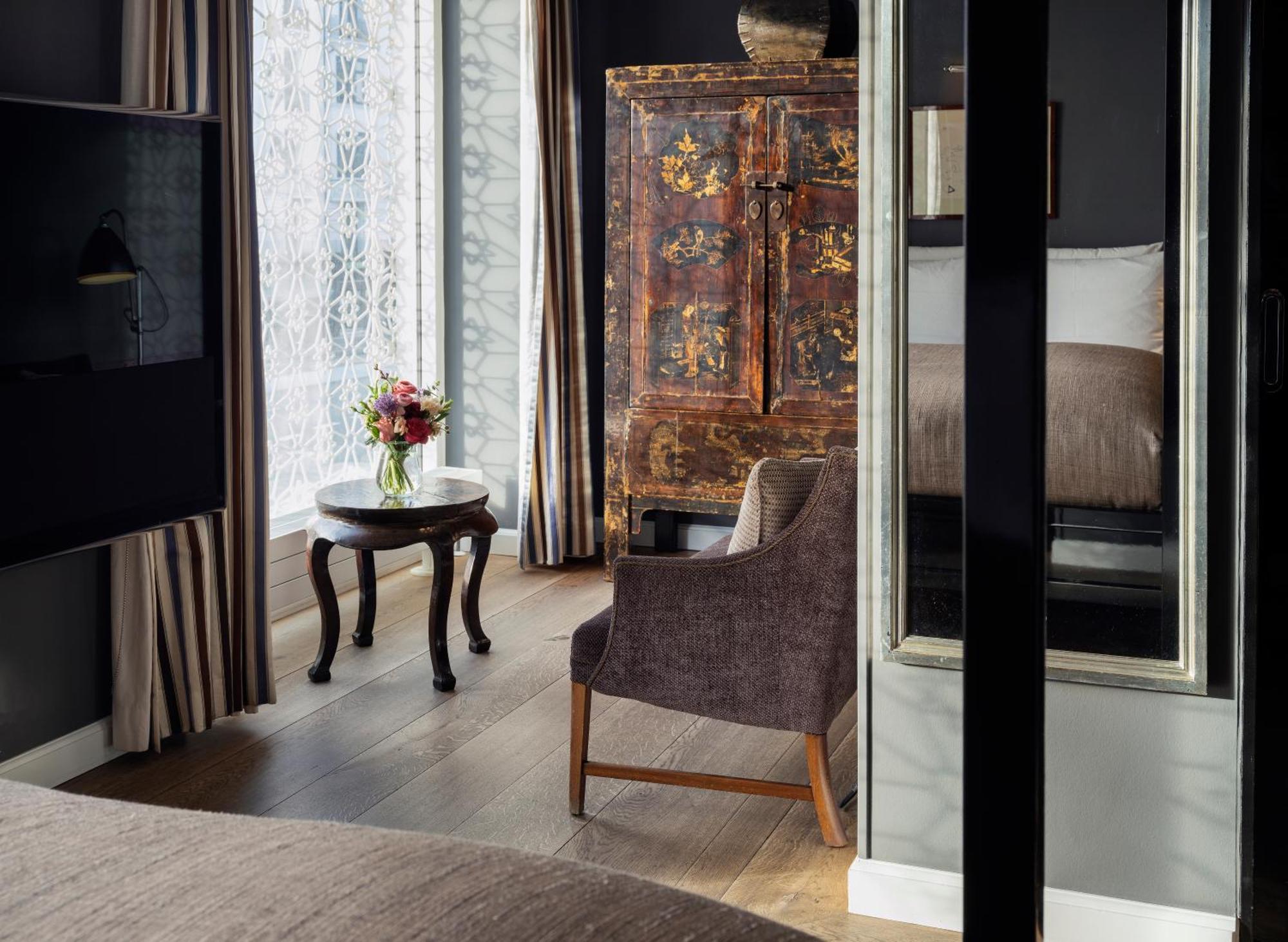 Small Double Room #38