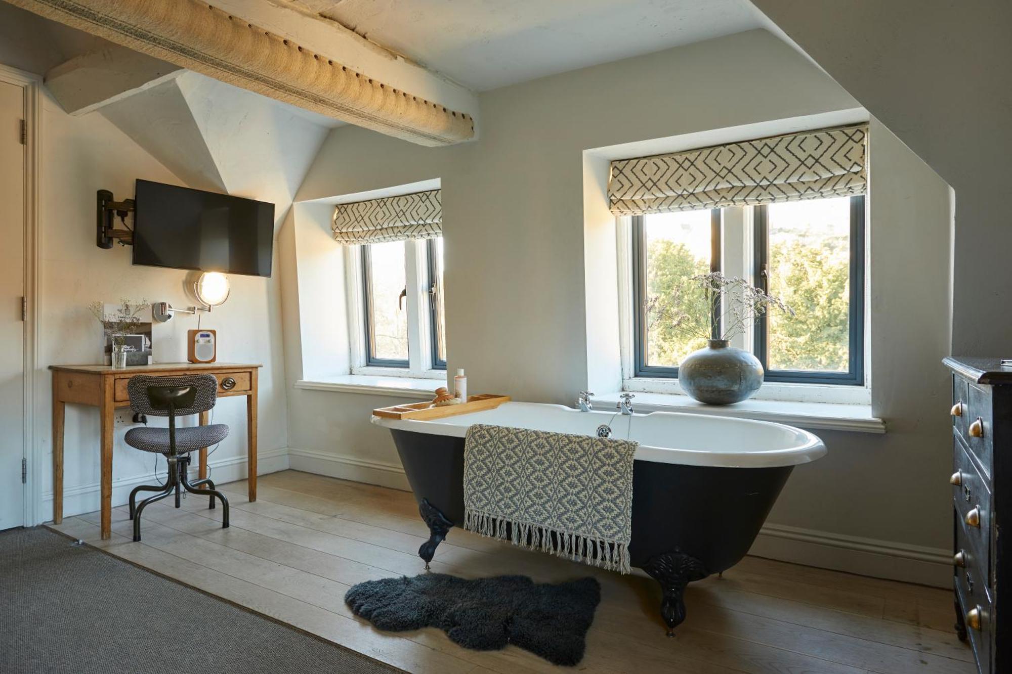 Large Double Room