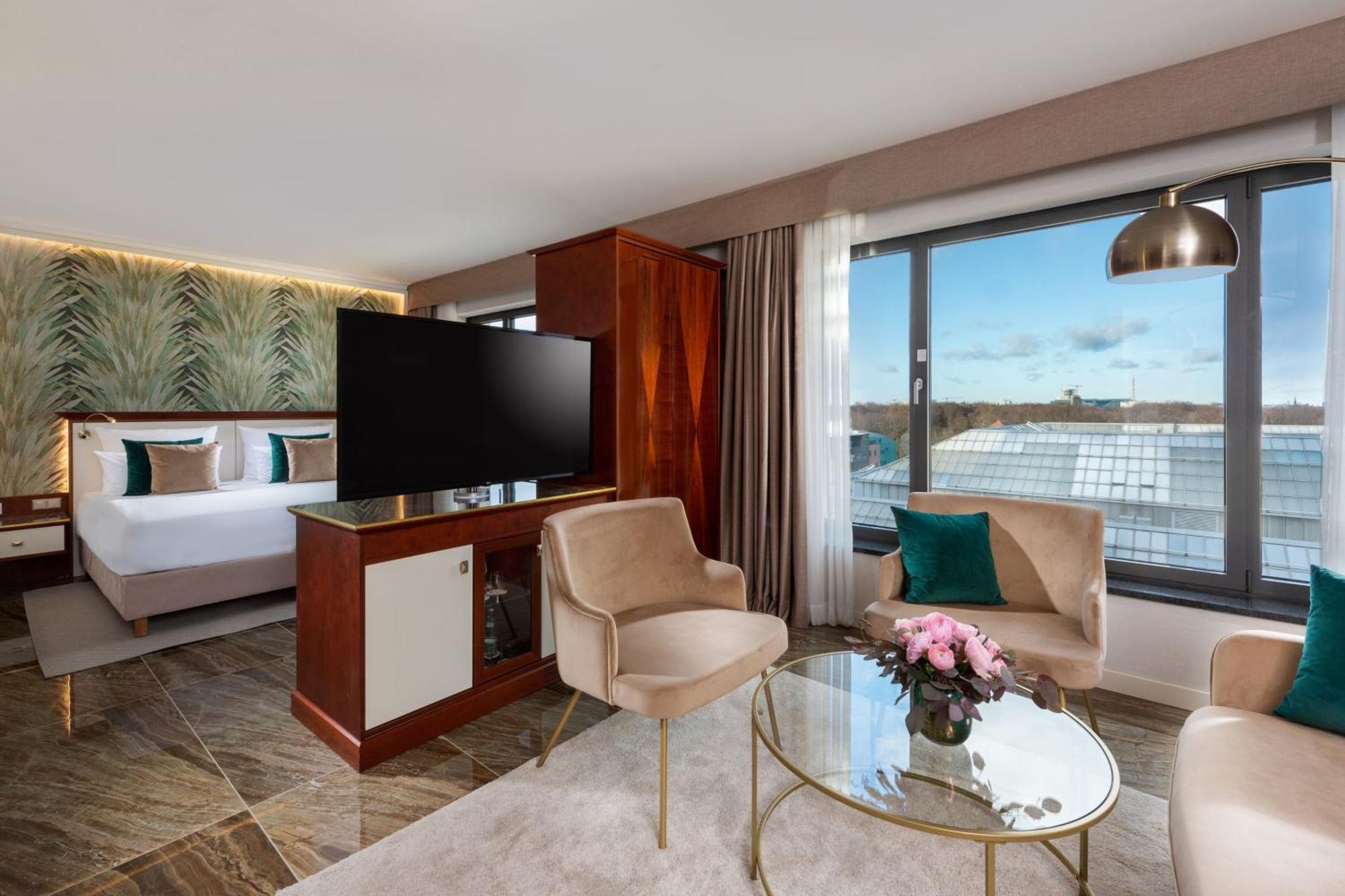 Executive Studio with King Size Bed