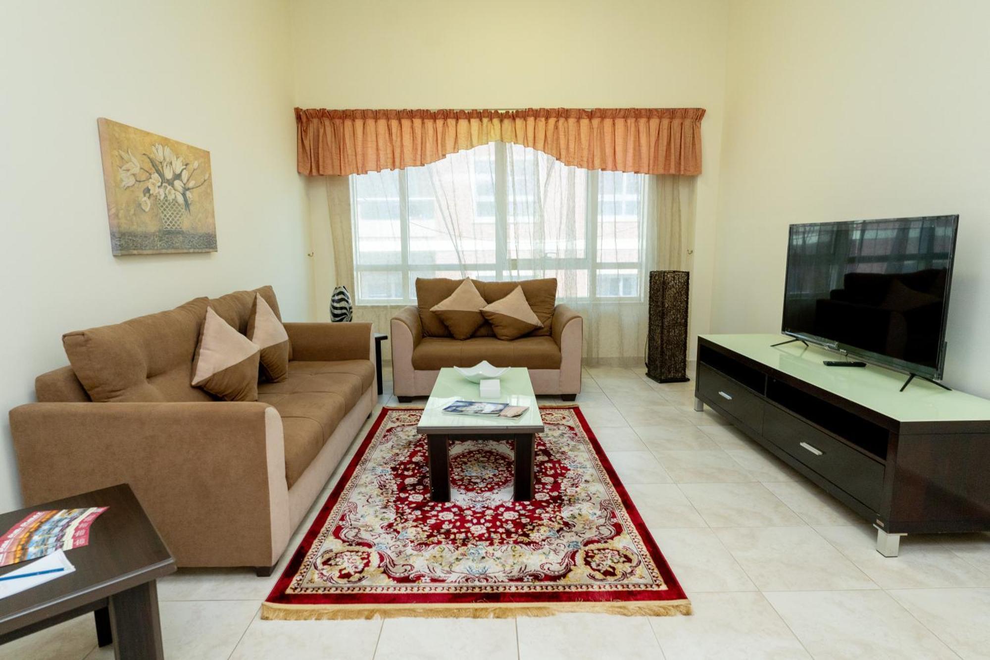 Three-Bedroom Apartment,1548749926:JPEG