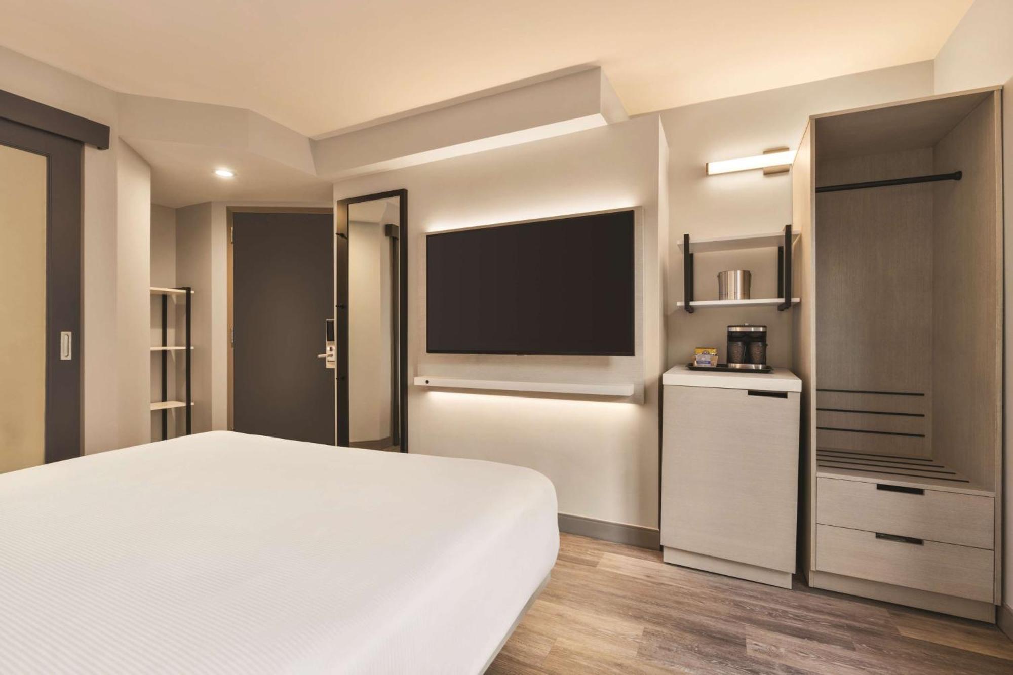 Quarto com Cama King-size