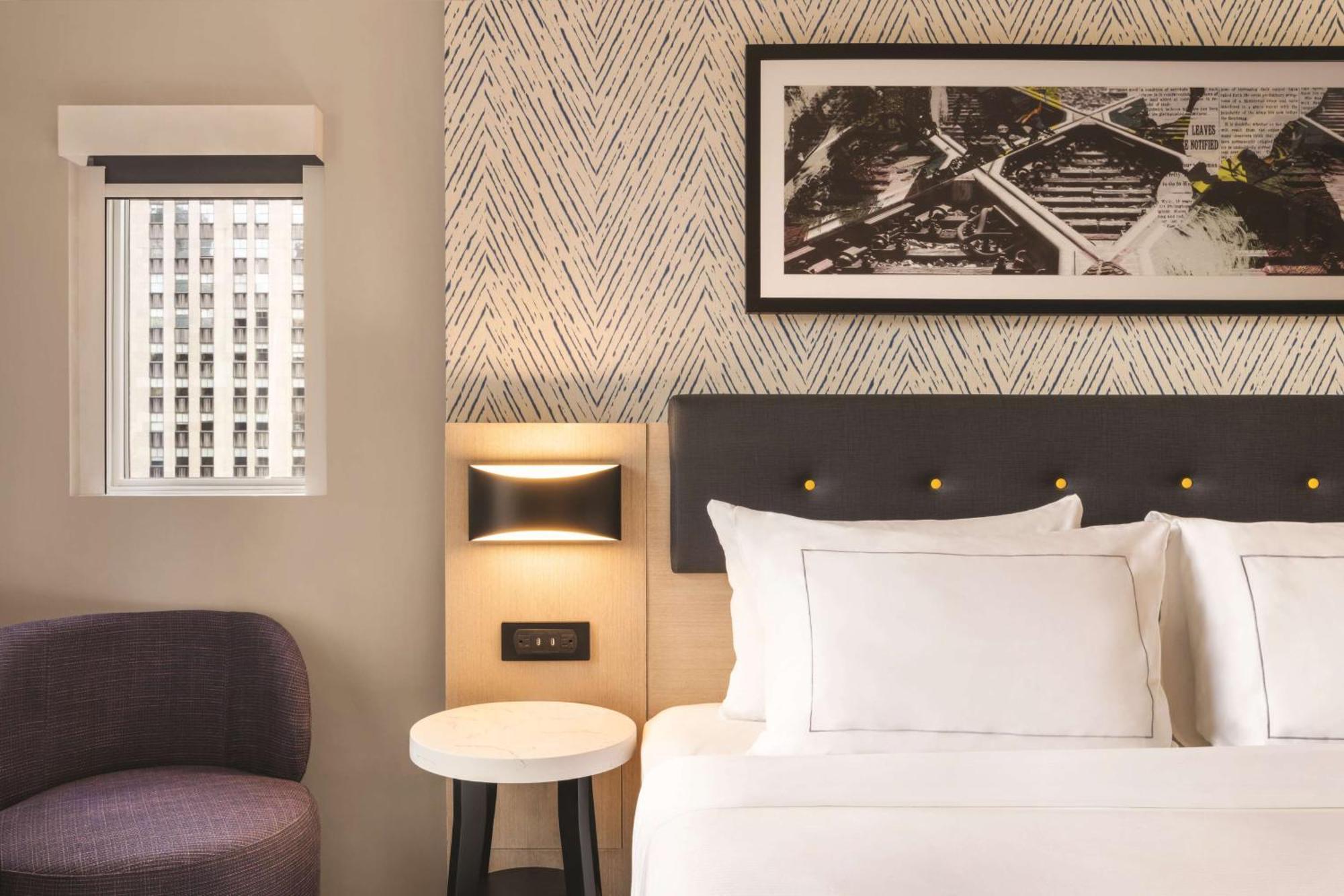 King Room Partial Landmark View