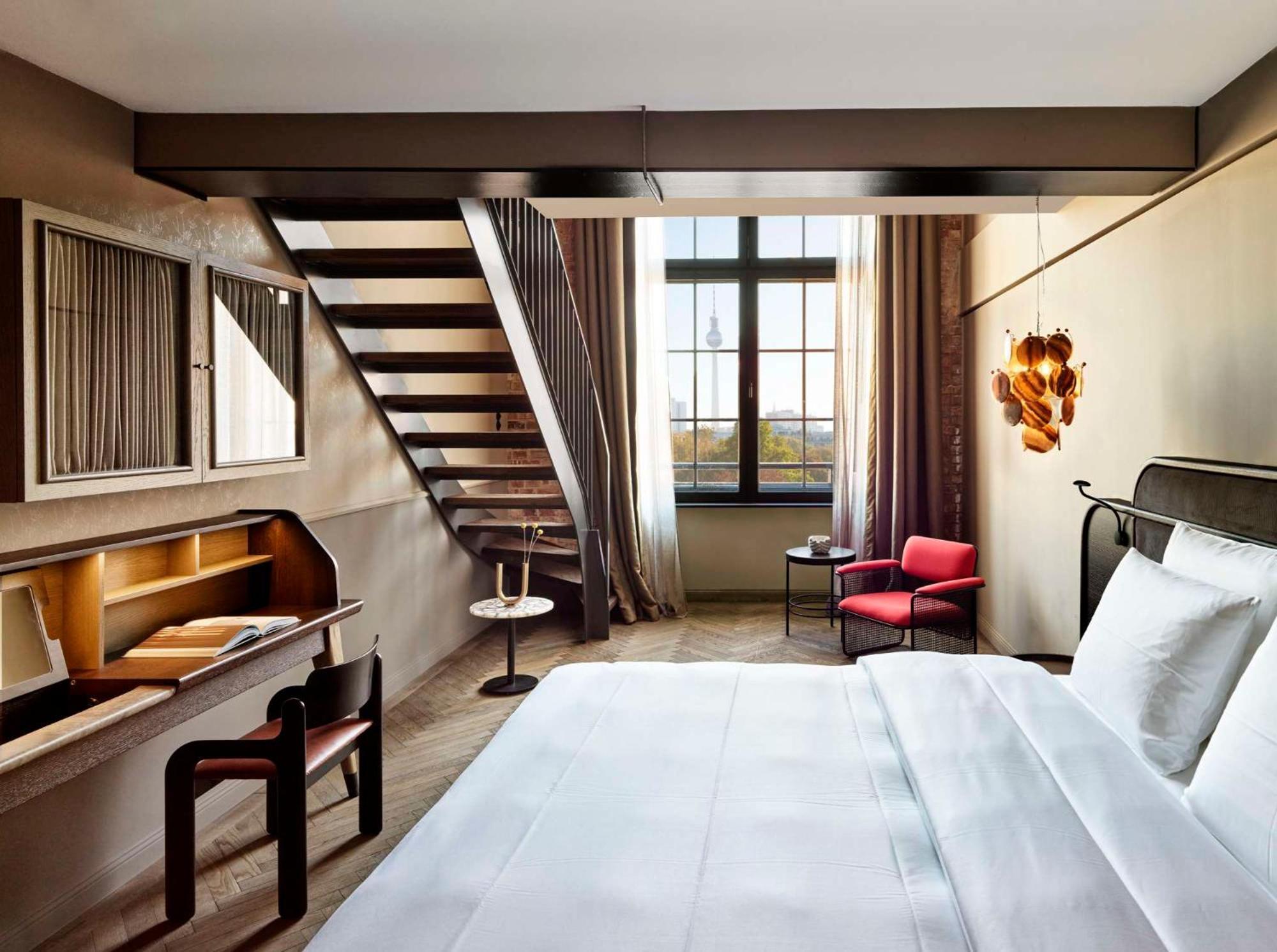 Maisonette Suite,1548807076:JPEG