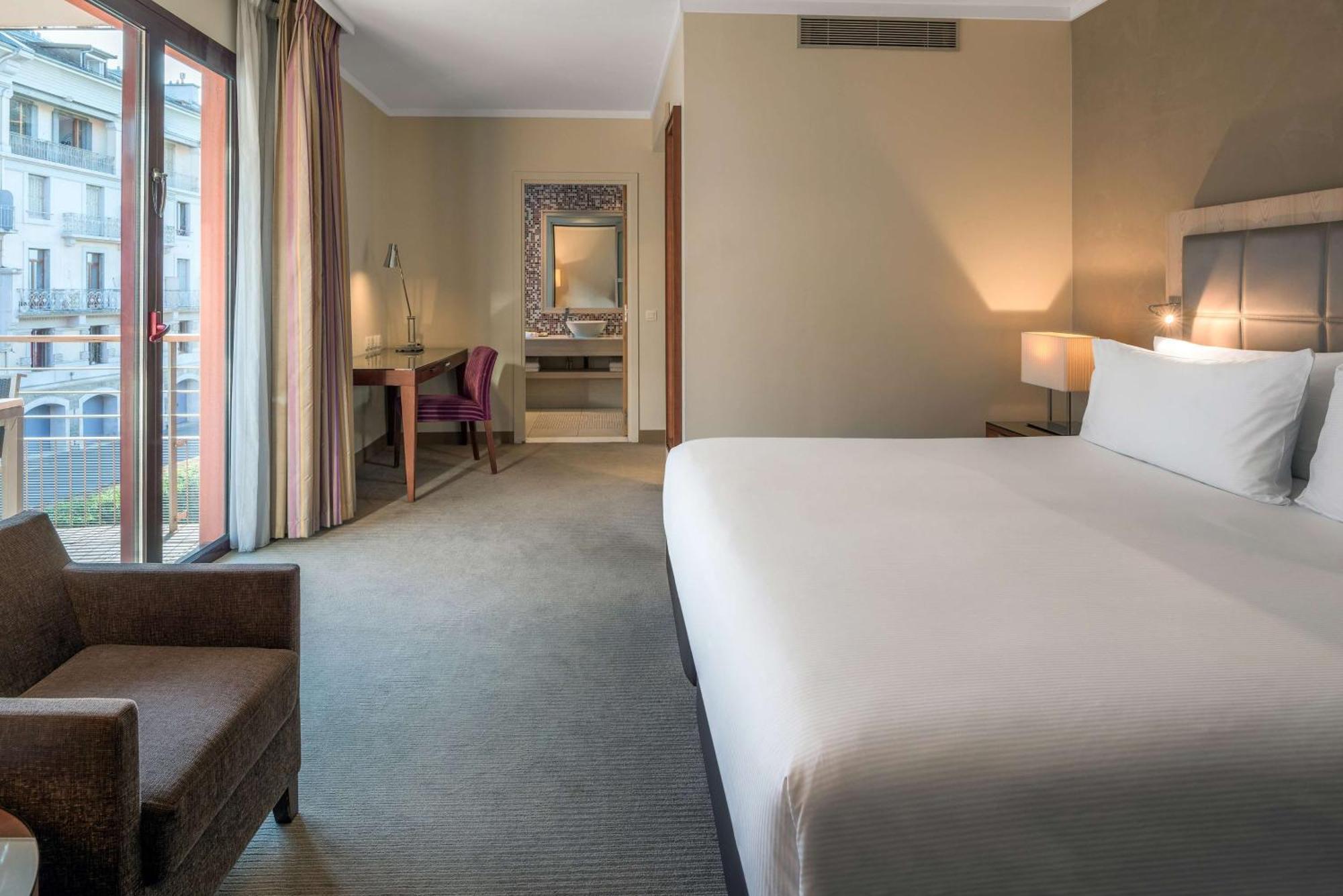 King Guest Room,1600561573:JPEG