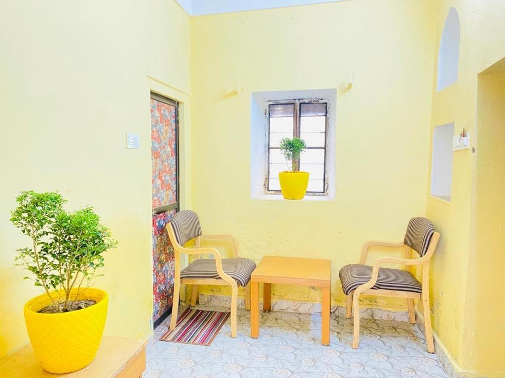 Economy Single Room