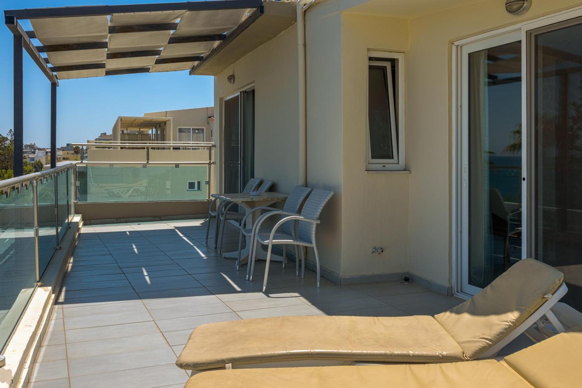Penthouse Suite Sea View
