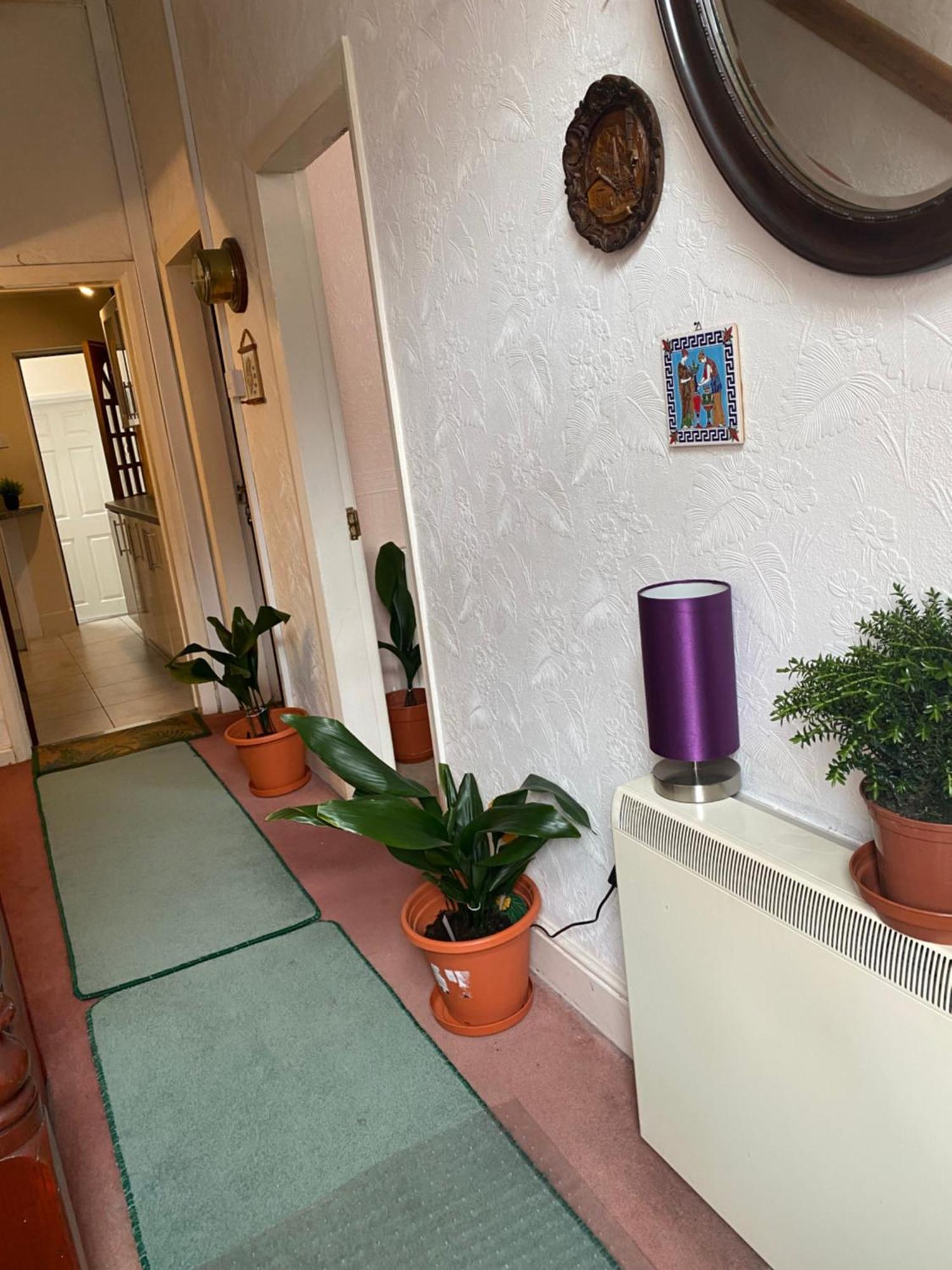 Double Room Private External Bathroom