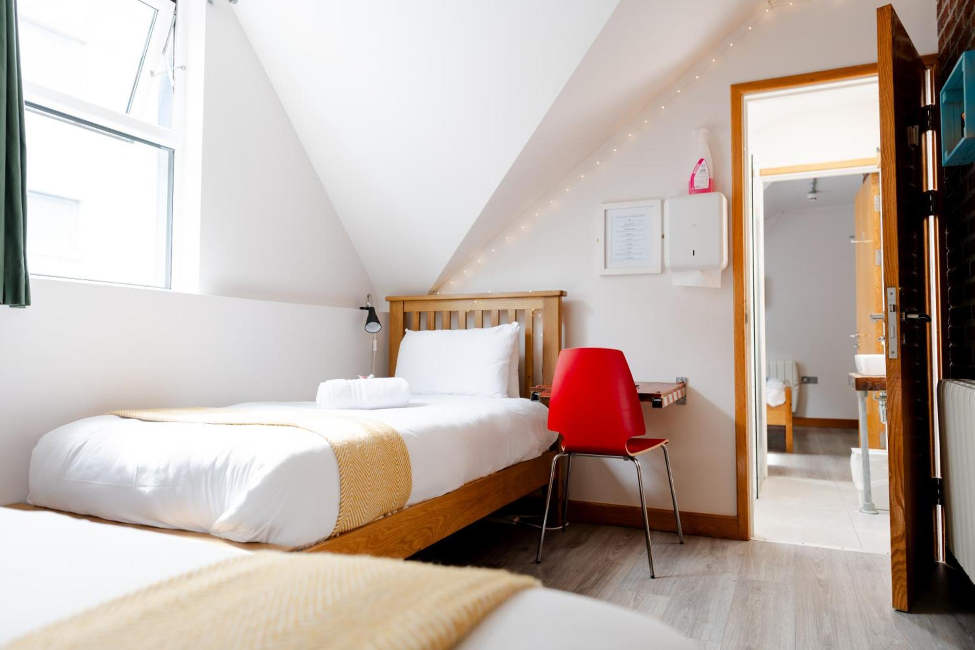 Chambre Familiale avec Salle de Bains Privative