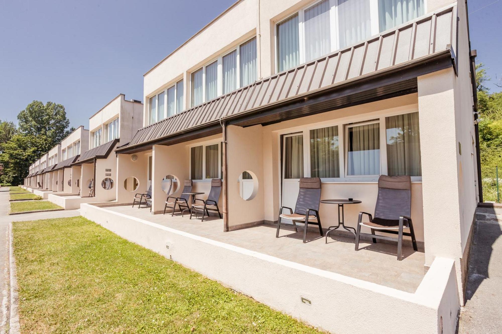 Family Suite Terrace,1550821441:JPEG