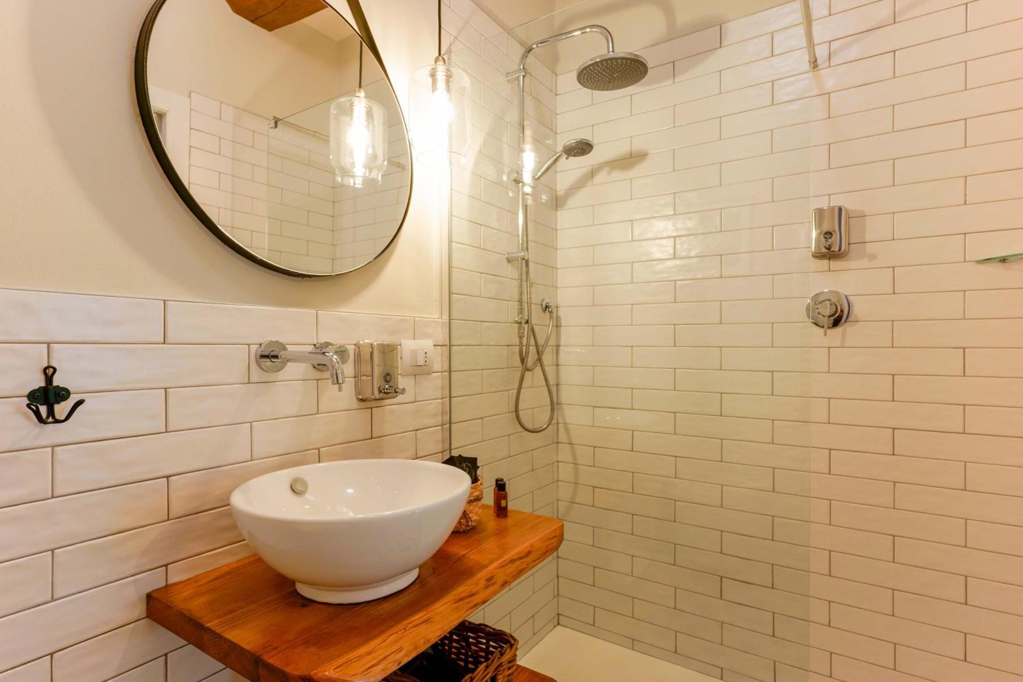 Double Room Private Bathroom