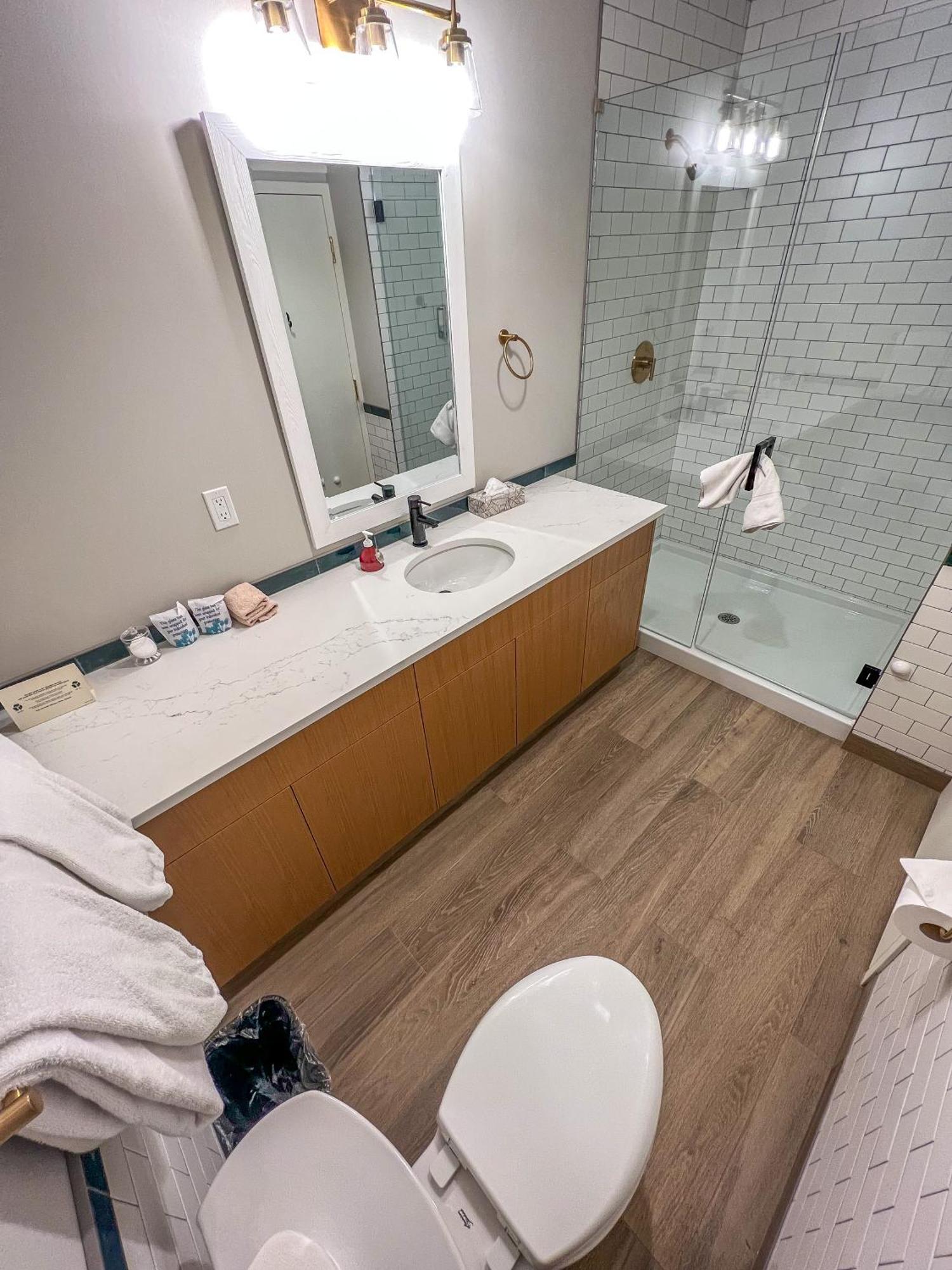 Room Palliser mit Queensize-Bett