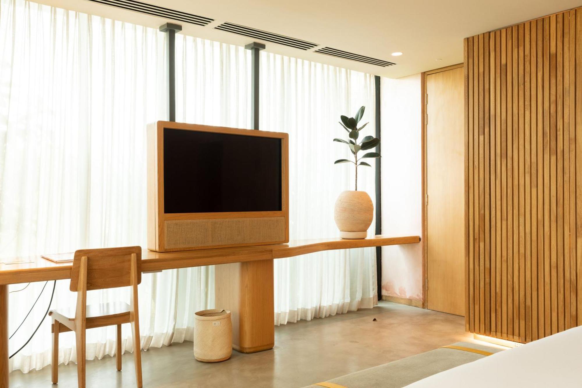 Deluxe Junior Suite