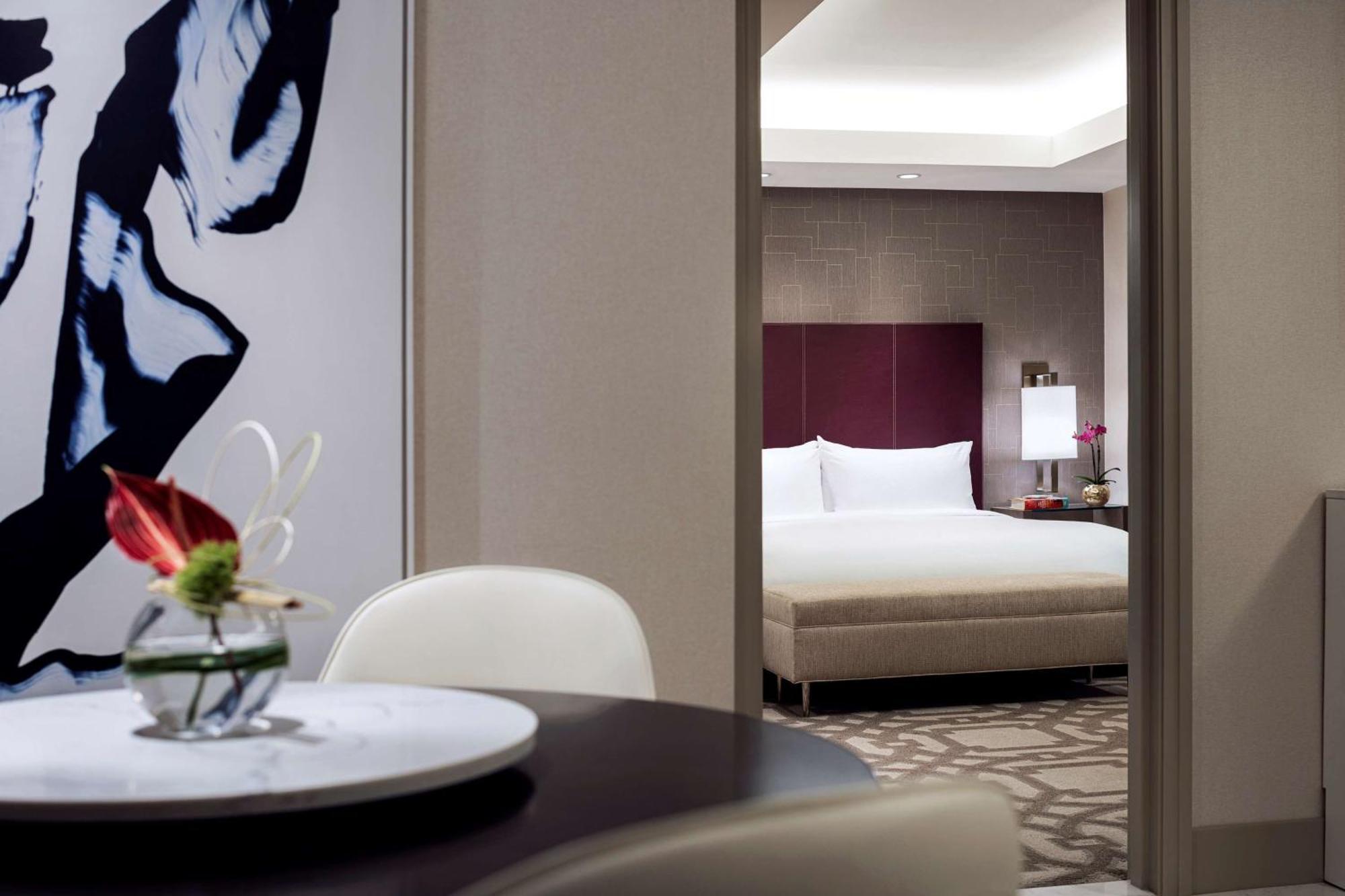 One-Bedroom King Suite City View