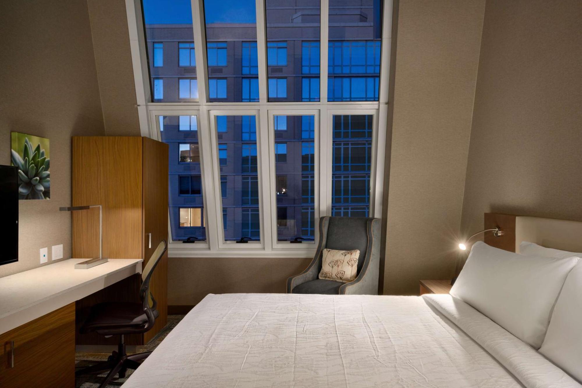 King Room Skyline View