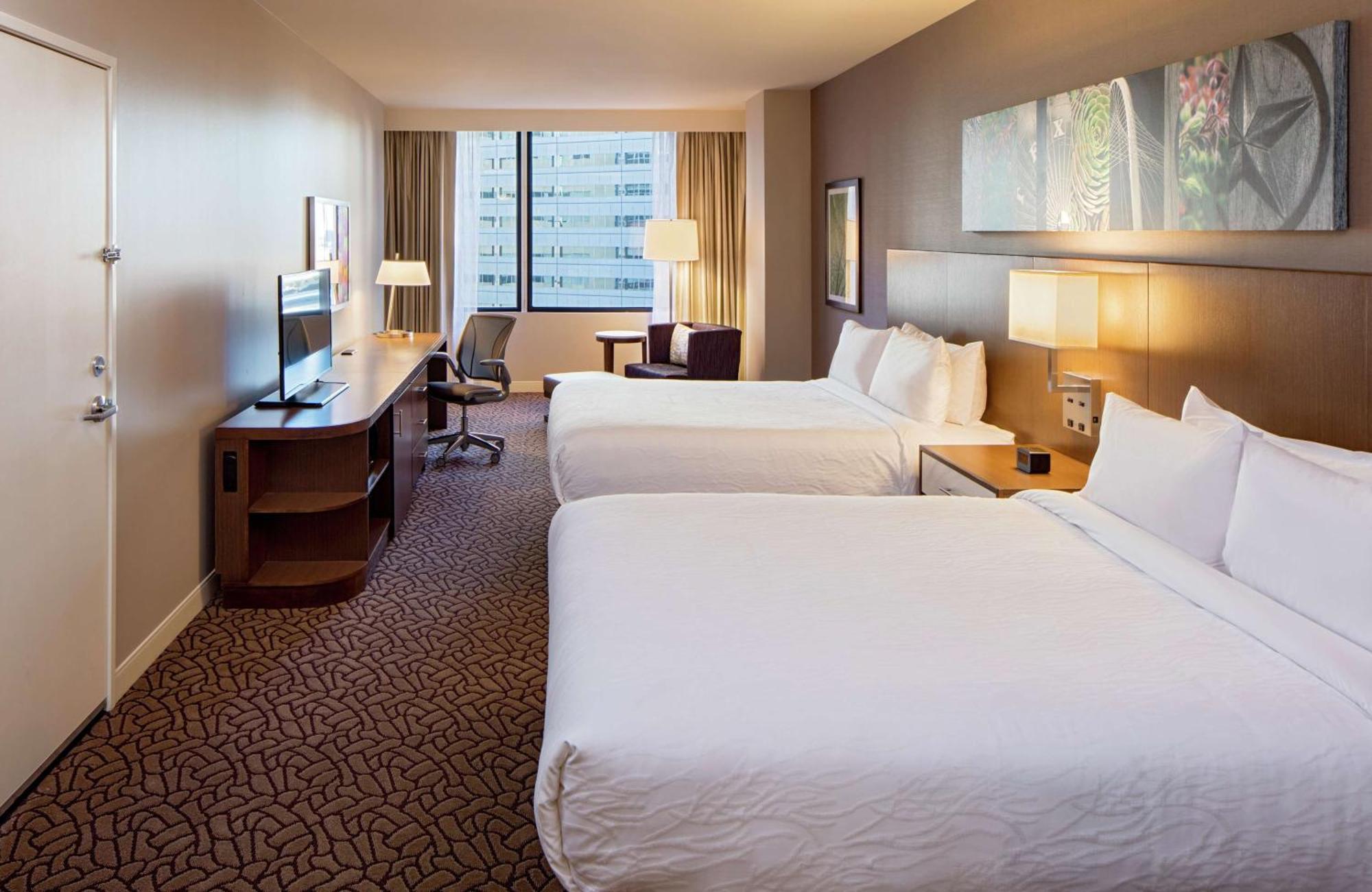 Deluxe Queen Room with Two Queen Beds,1438451752:JPEG