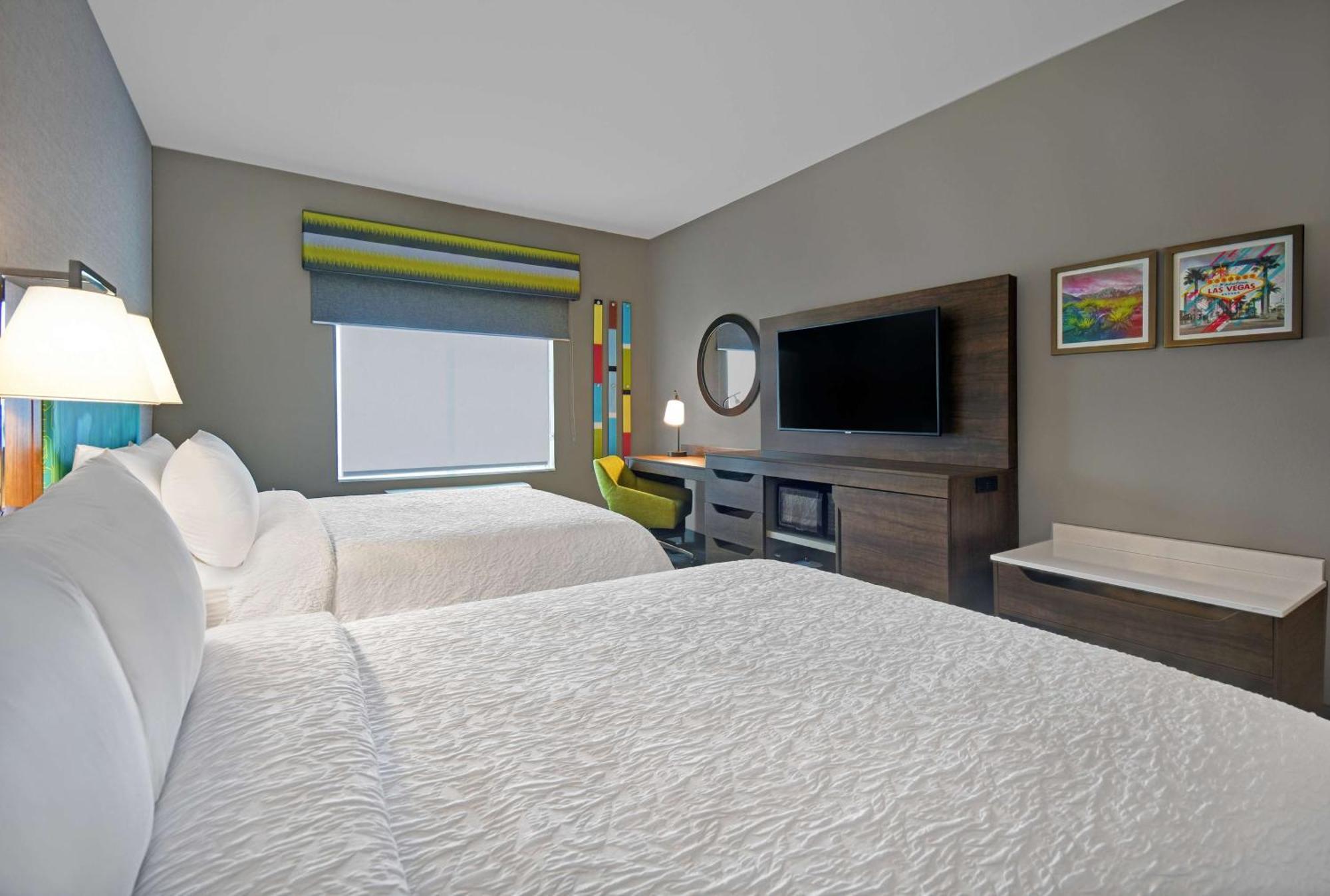 Queen Room Two Queen Beds