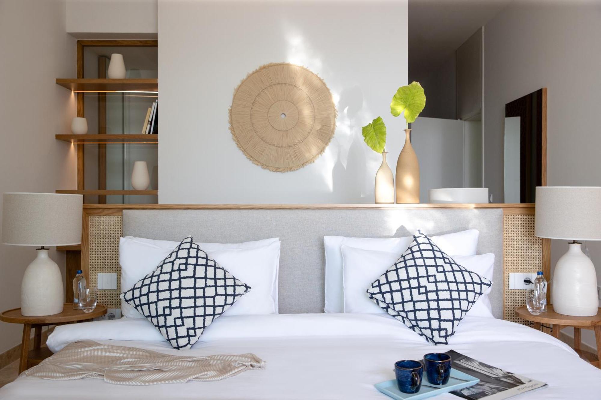 Beachfront Junior King Suite