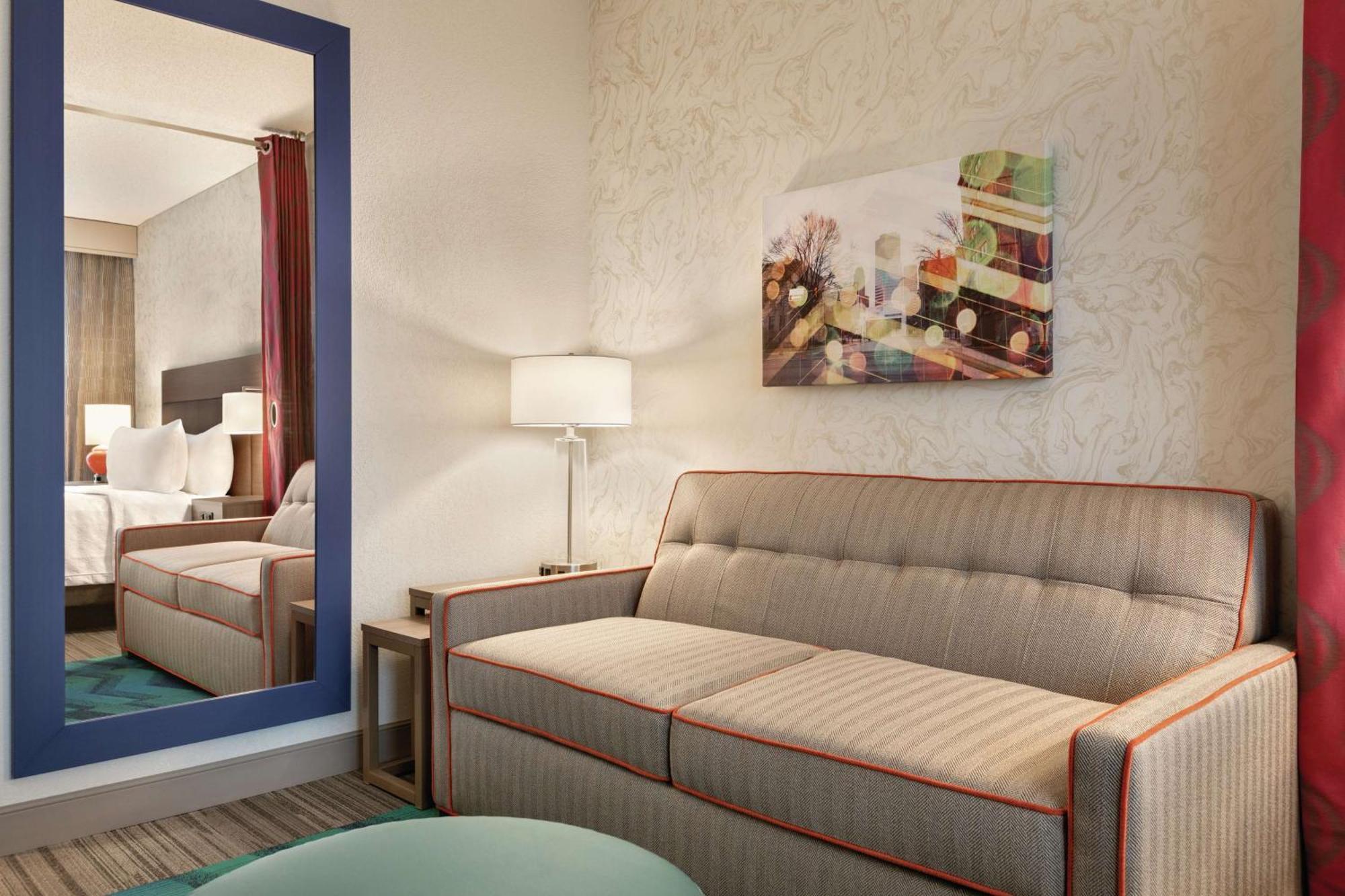 Queen Studio Suite
