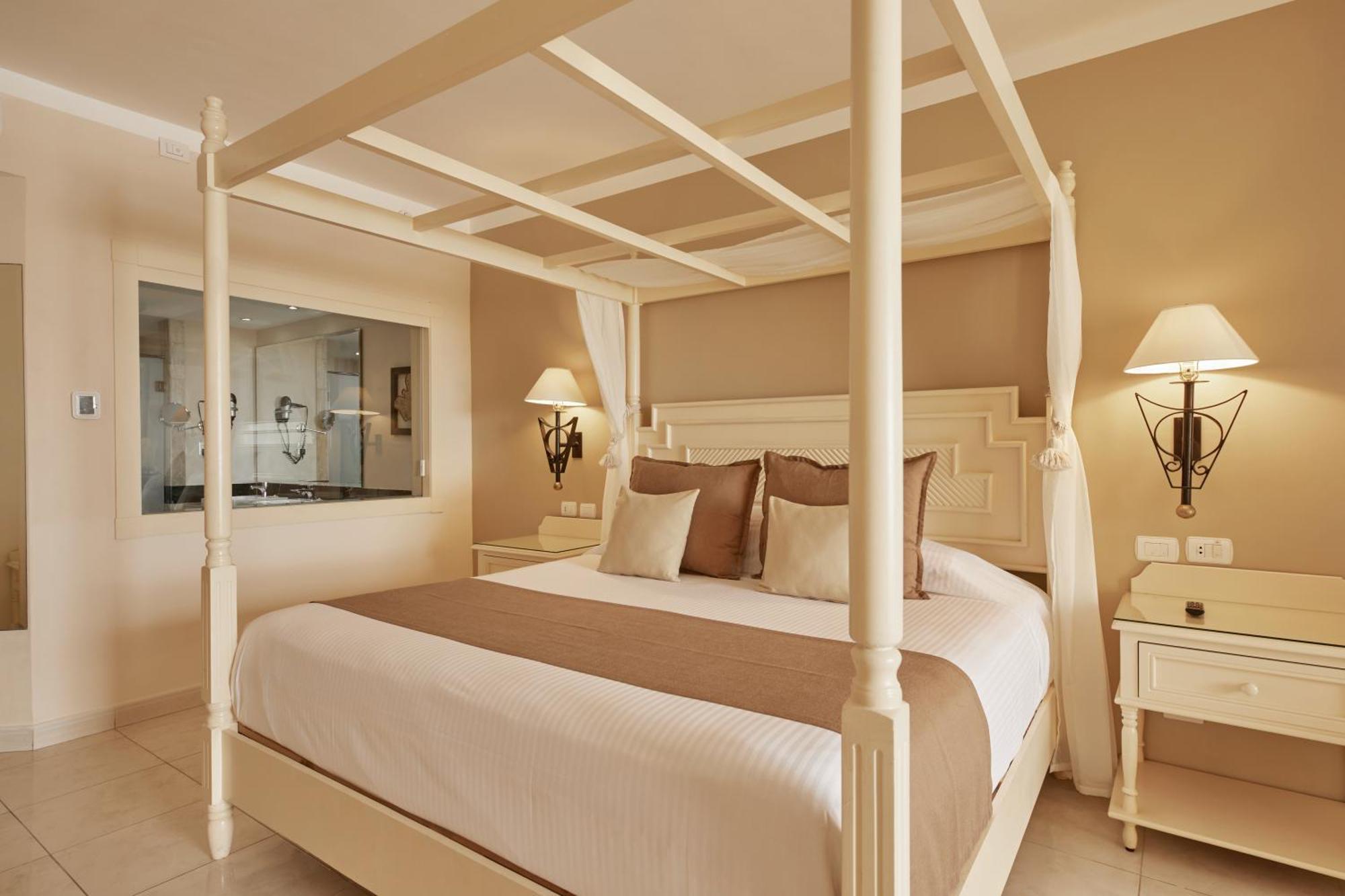 Junior Suite Deluxe Adults Only