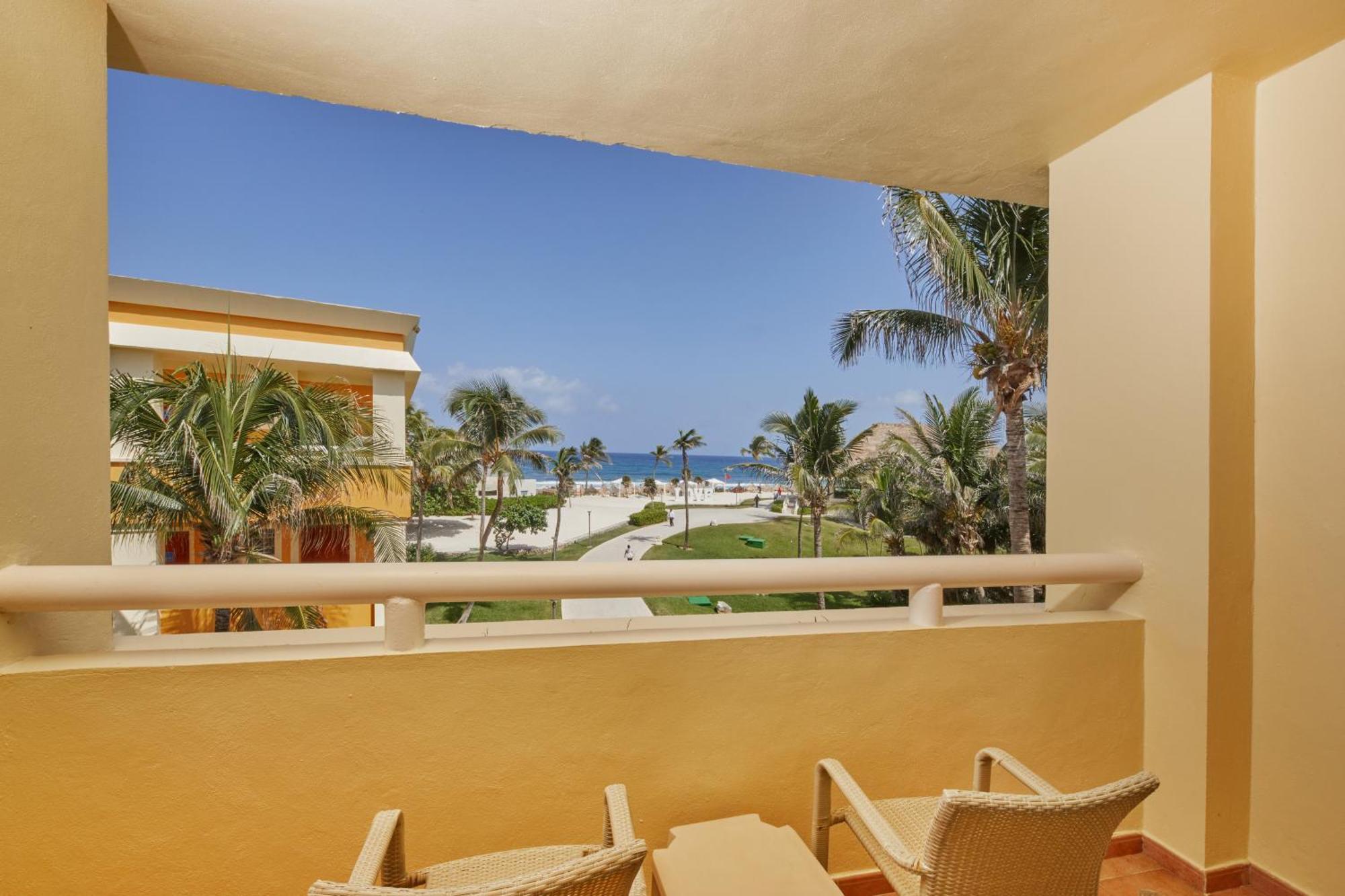 Junior Suite Superior Ocean Front