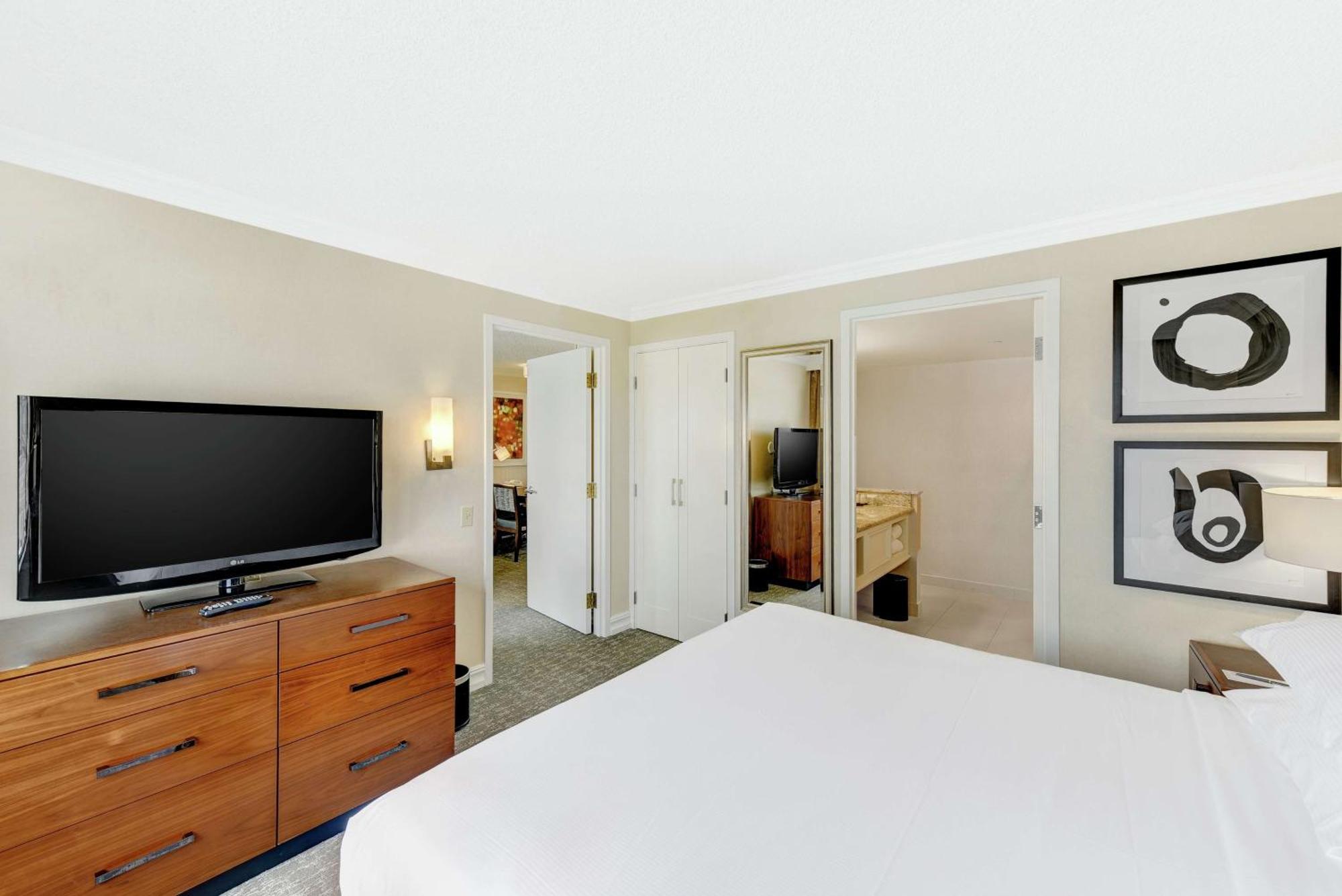 Suite Lit King-Size avec Canapé-Lit