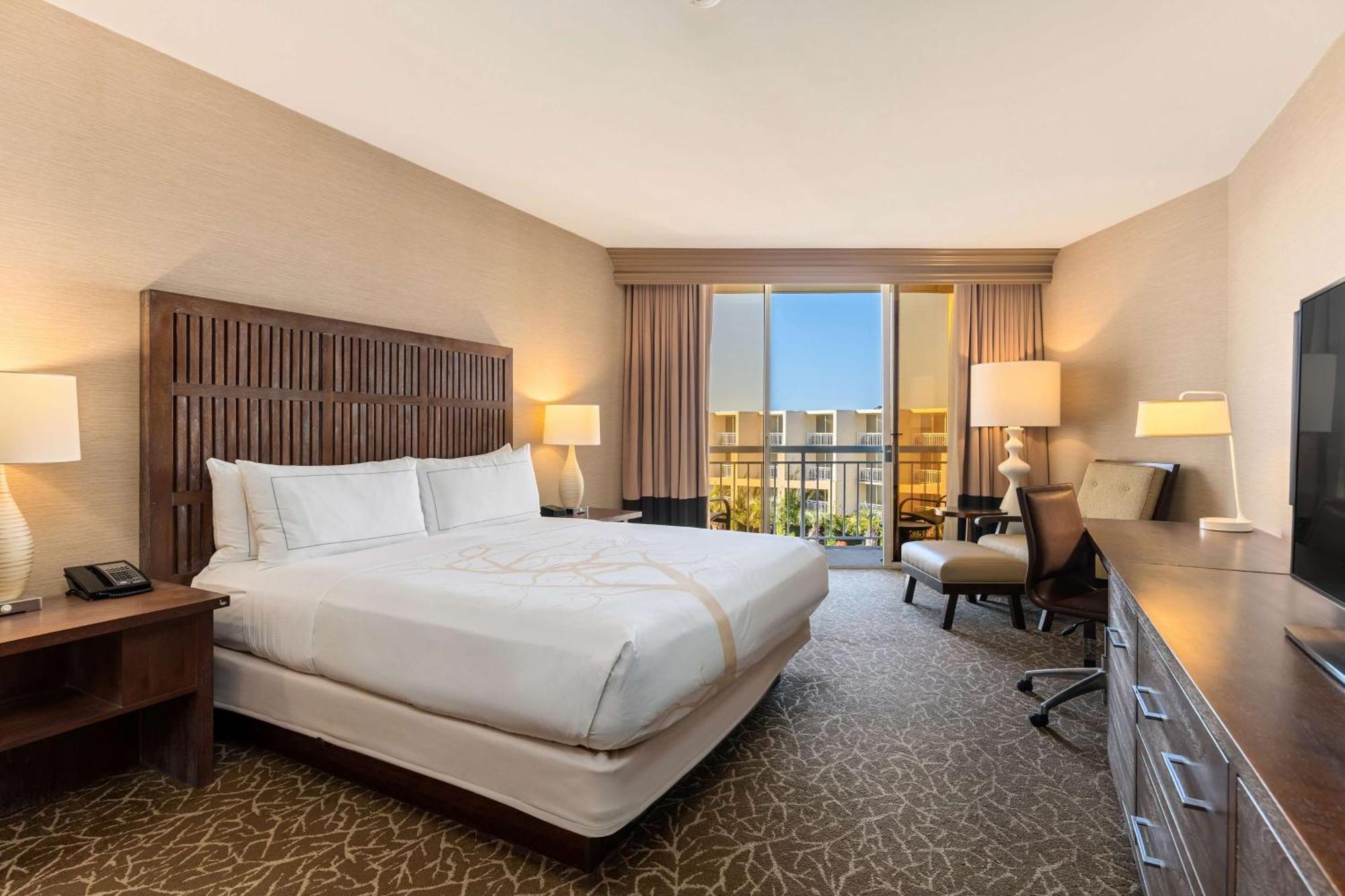 Pool View King Room