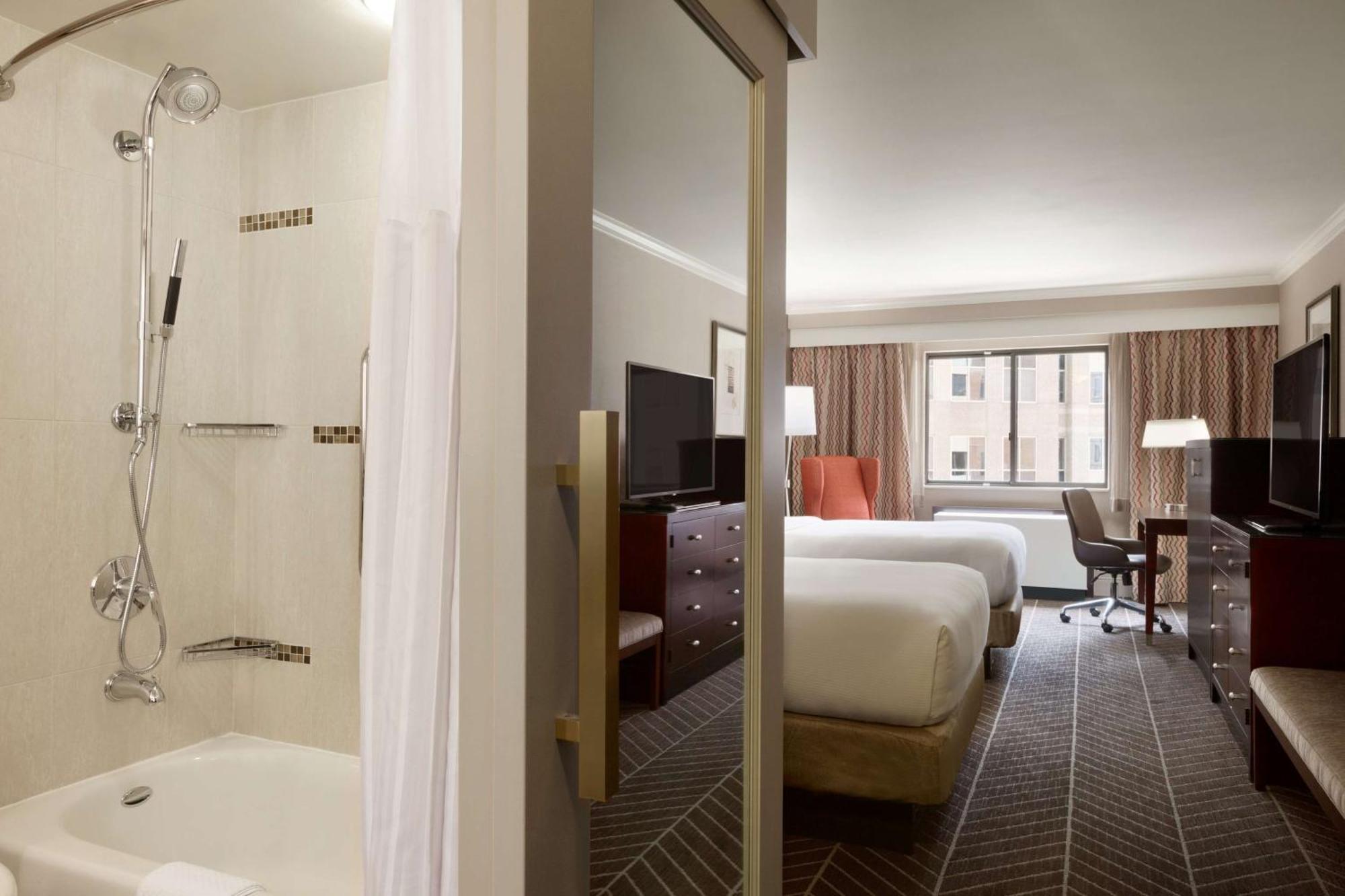 Non-Smoking Deluxe Double Room