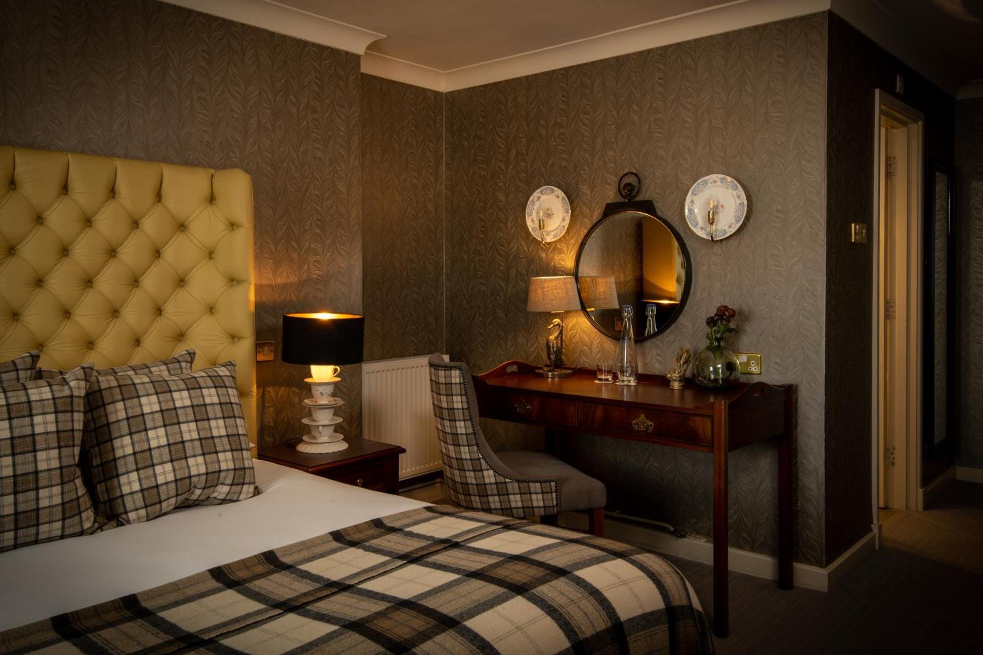 Character Double Room