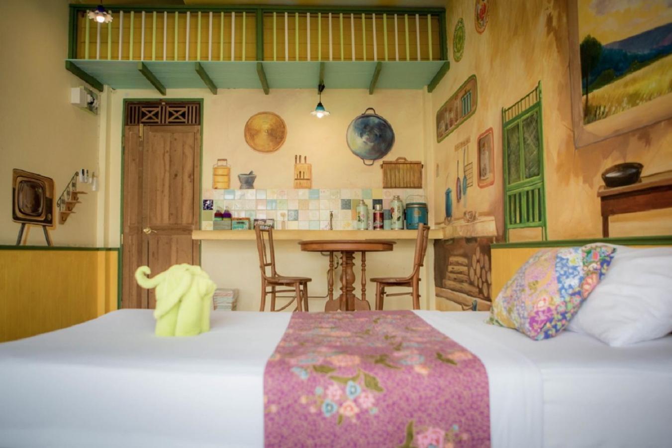 Triple Room
