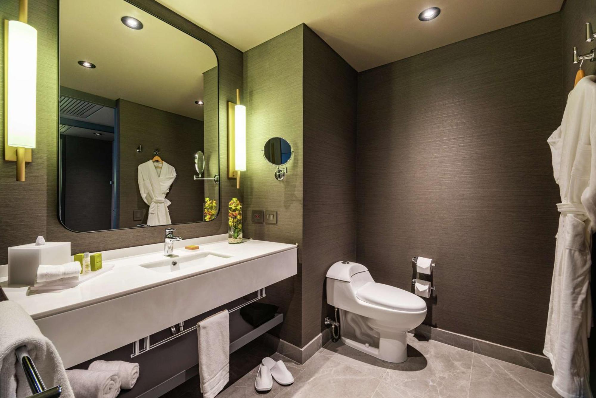 Executive King Room