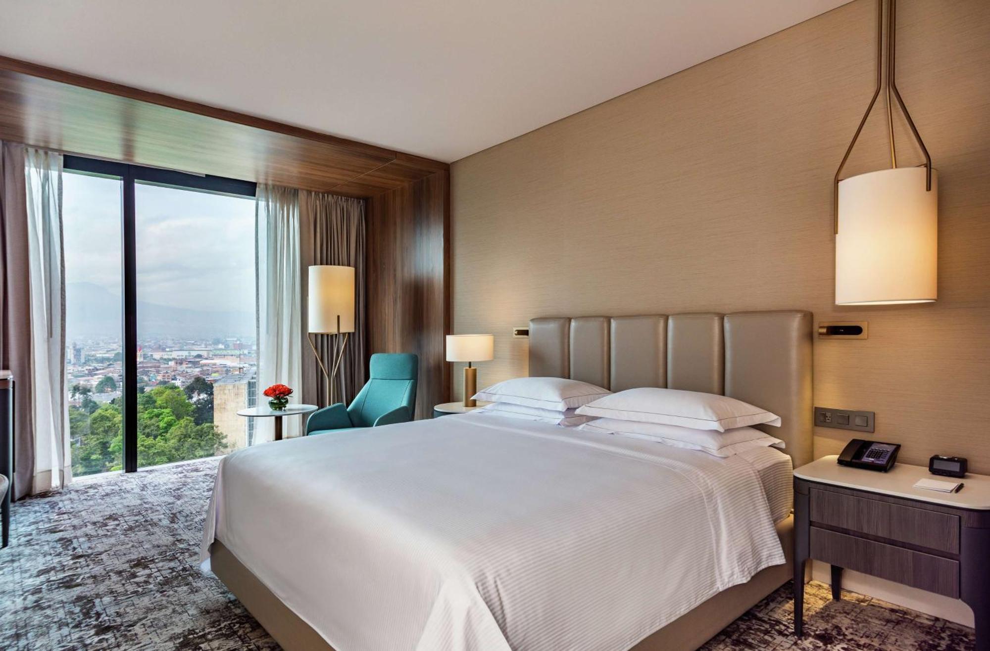 Executive King Room
