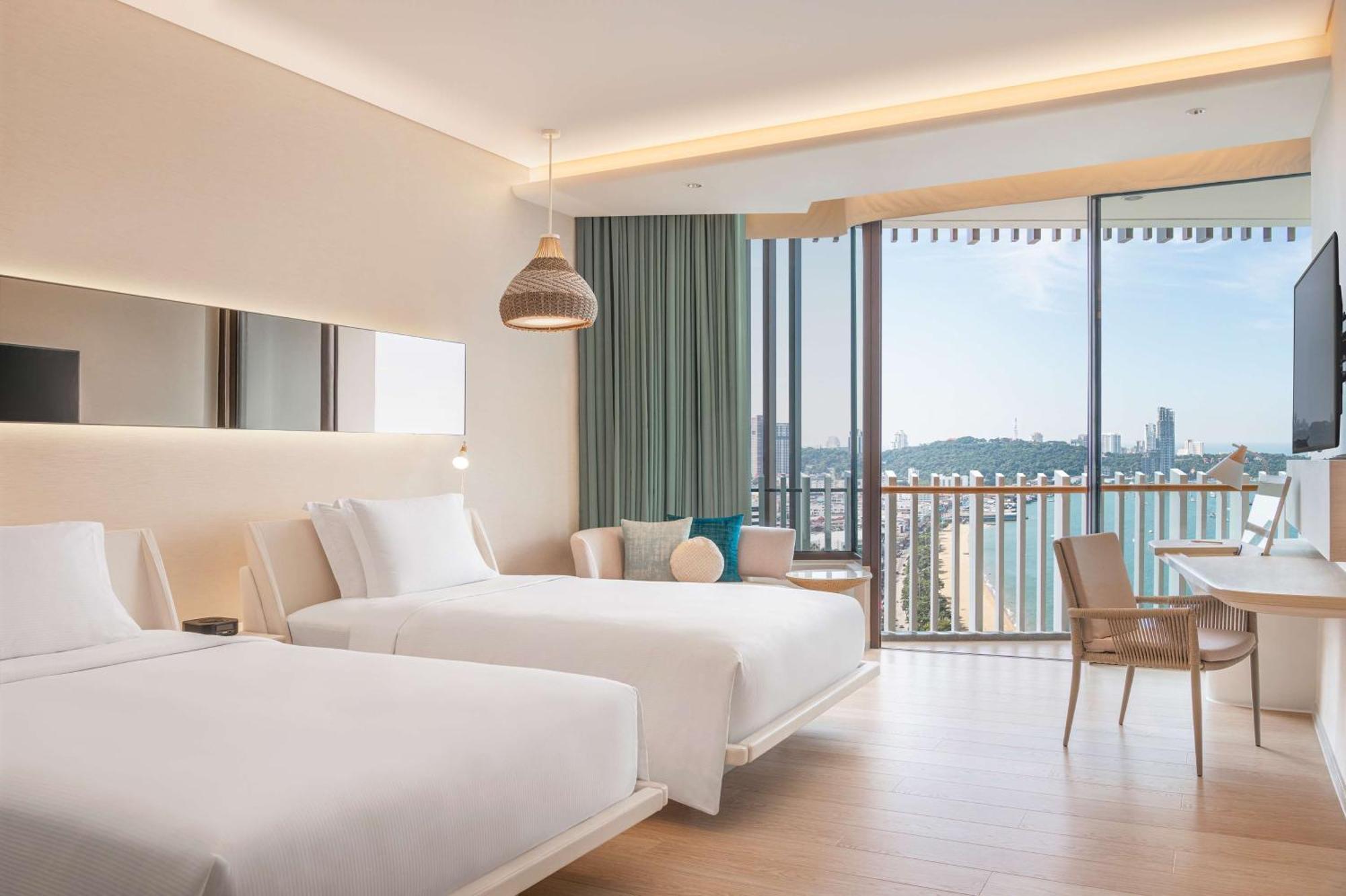 Deluxe Twin Room Ocean View