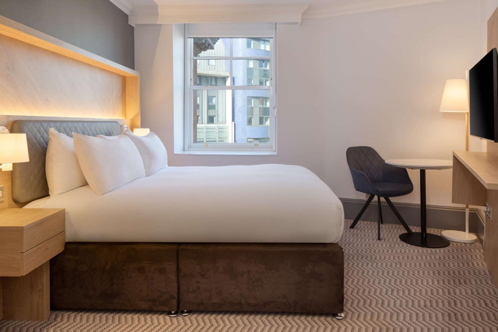 Deluxe Double Room,1552665757:JPEG