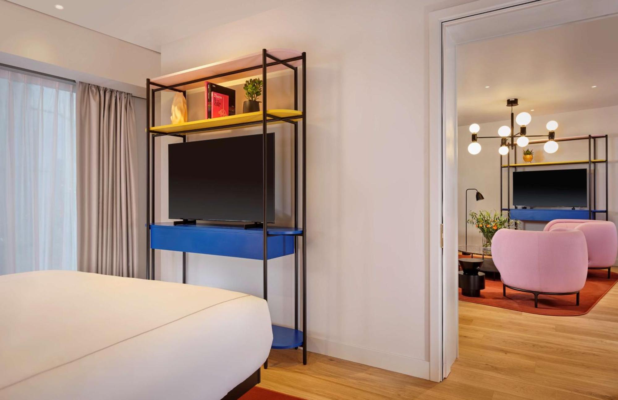 One-Bedroom Suite