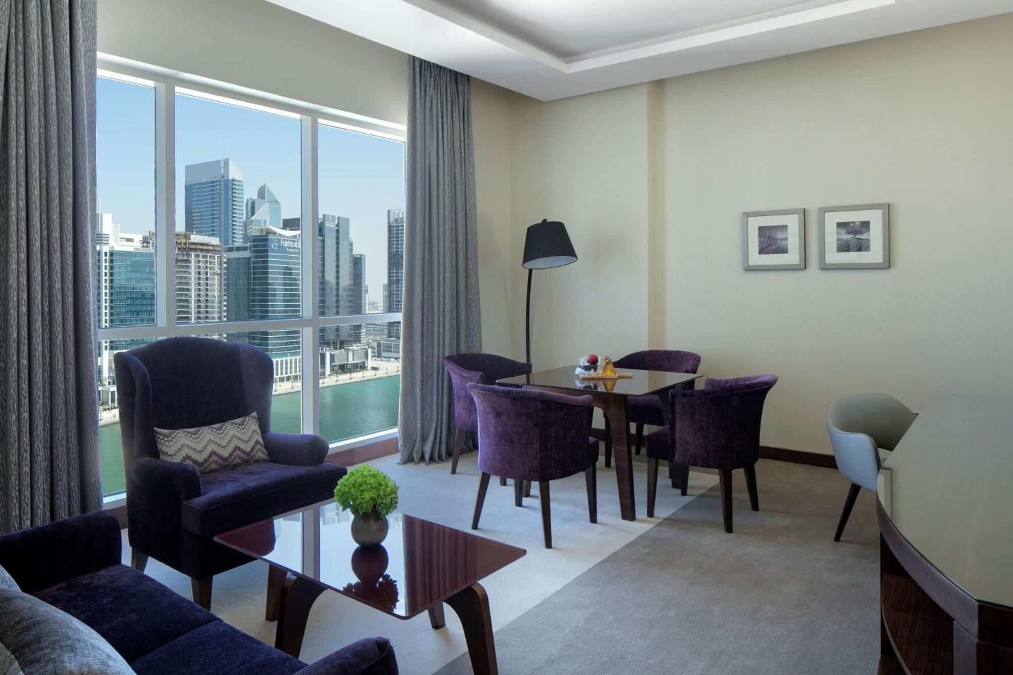 Suite avec Accès au Salon