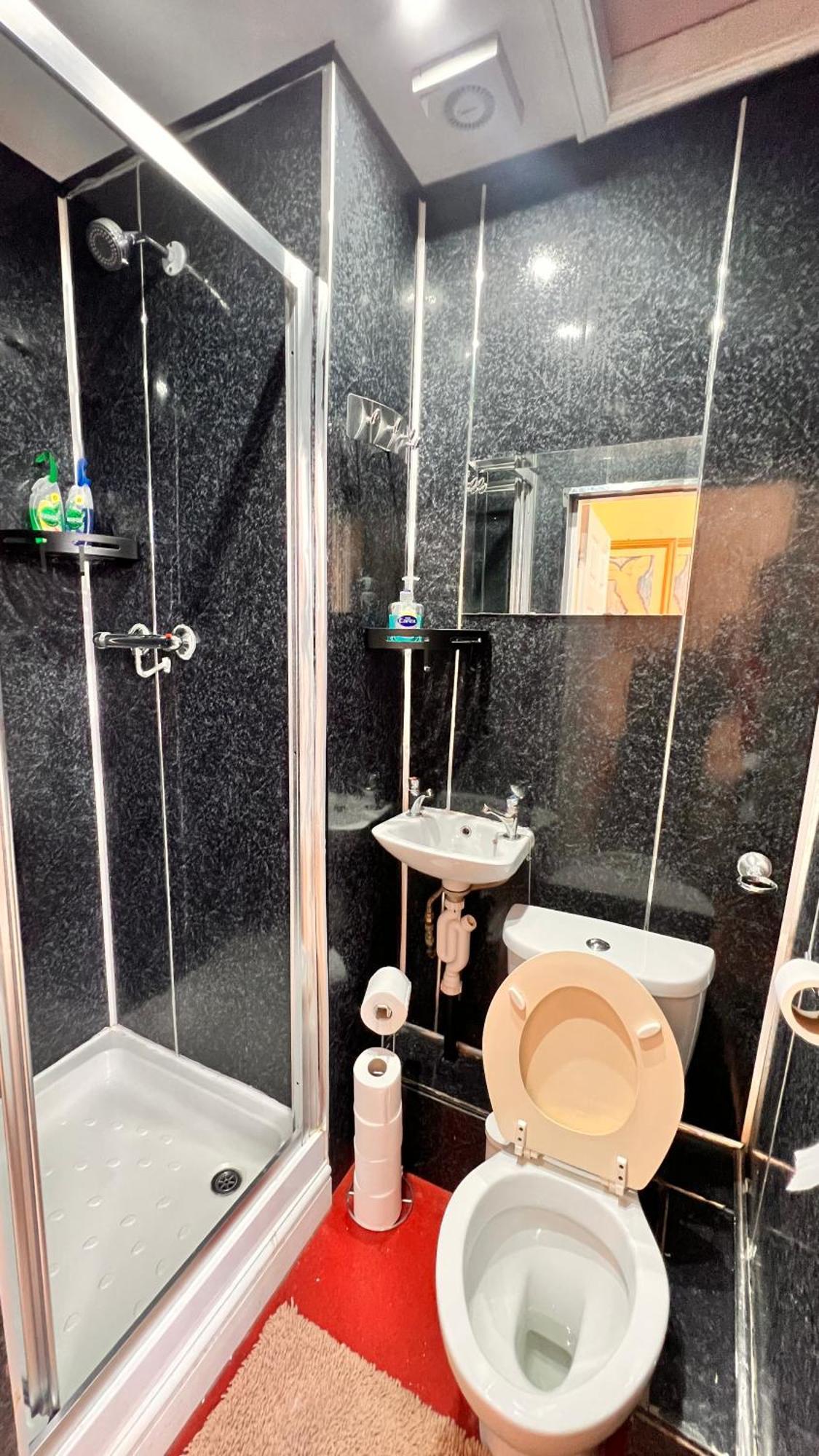 Budget Single Room