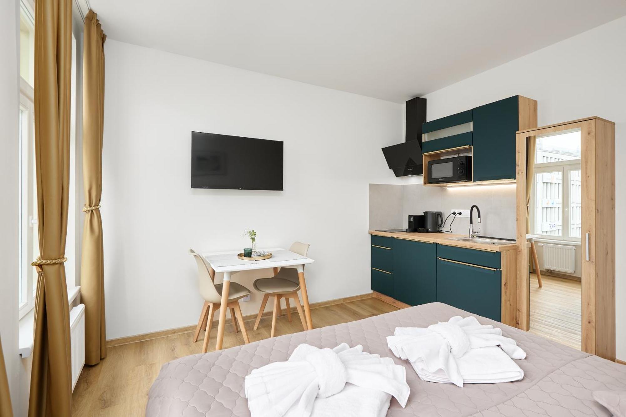 Deluxe Apartment