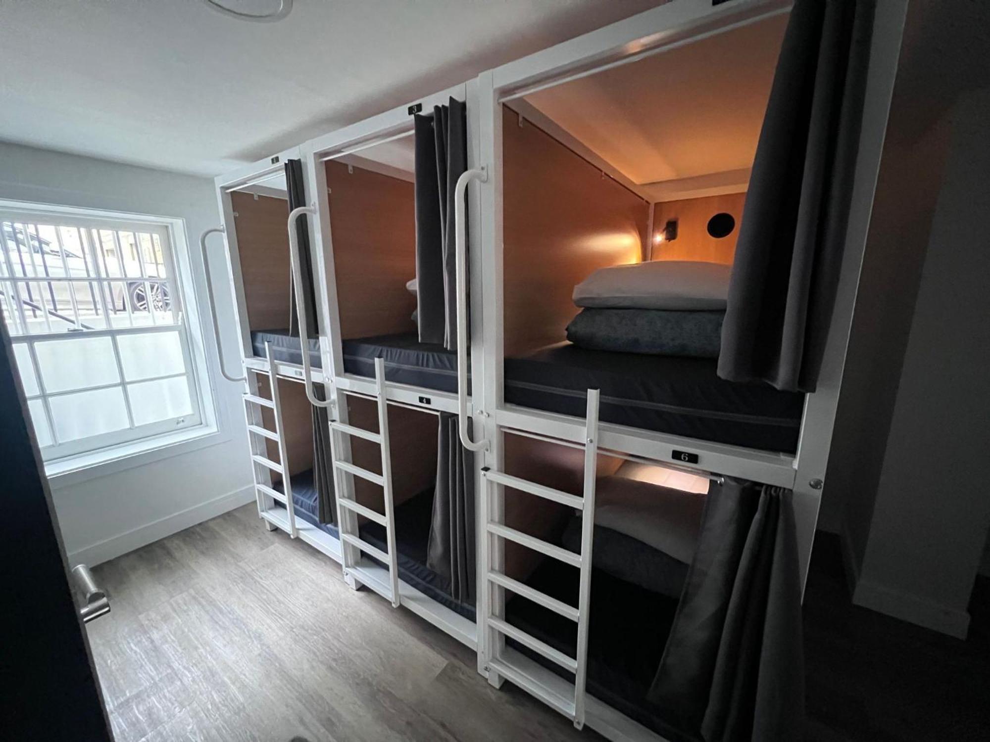 Bunk Bed Mixed Dormitory Room 18-45 Years