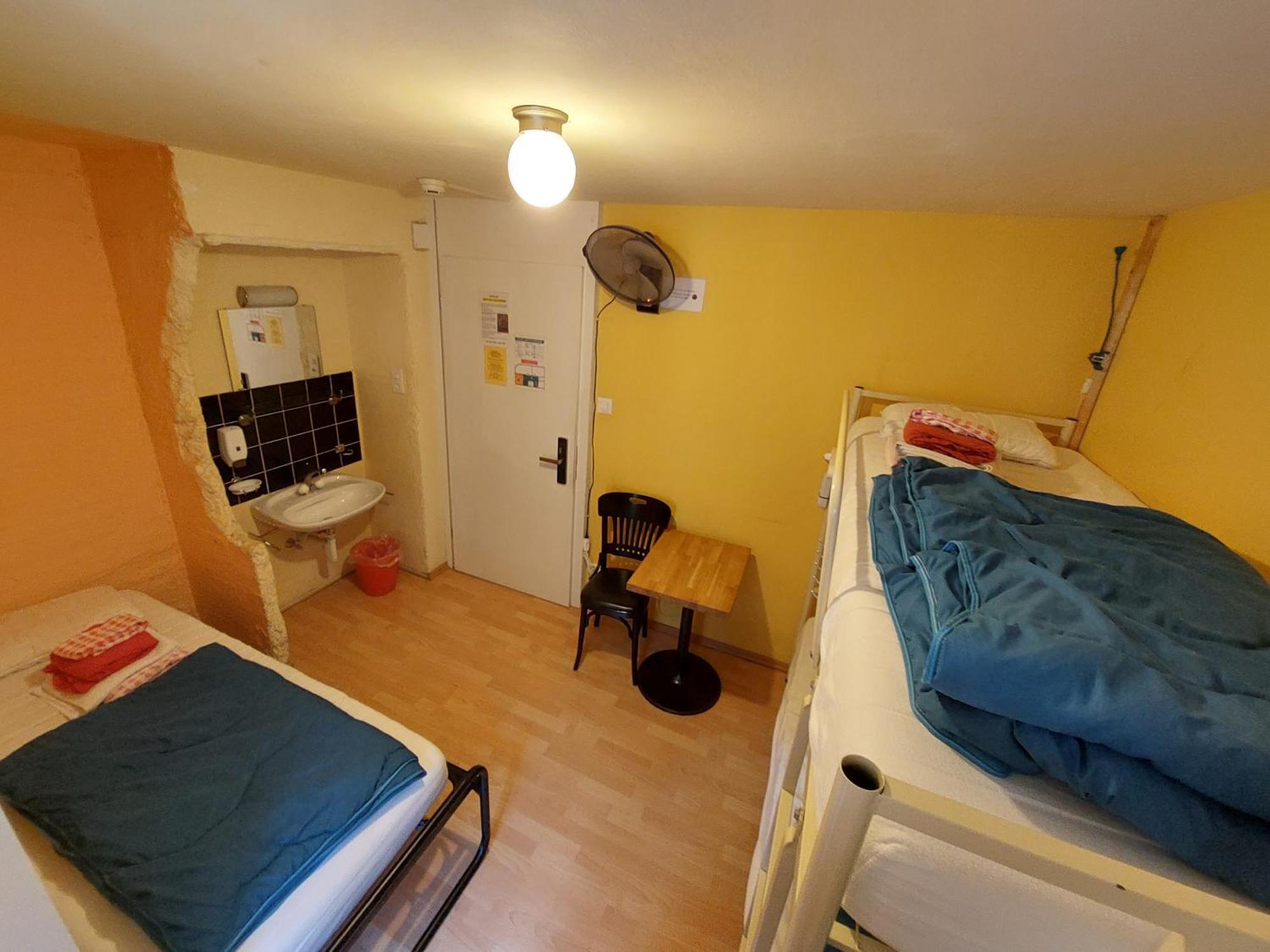 Bed Male Dormitory Room