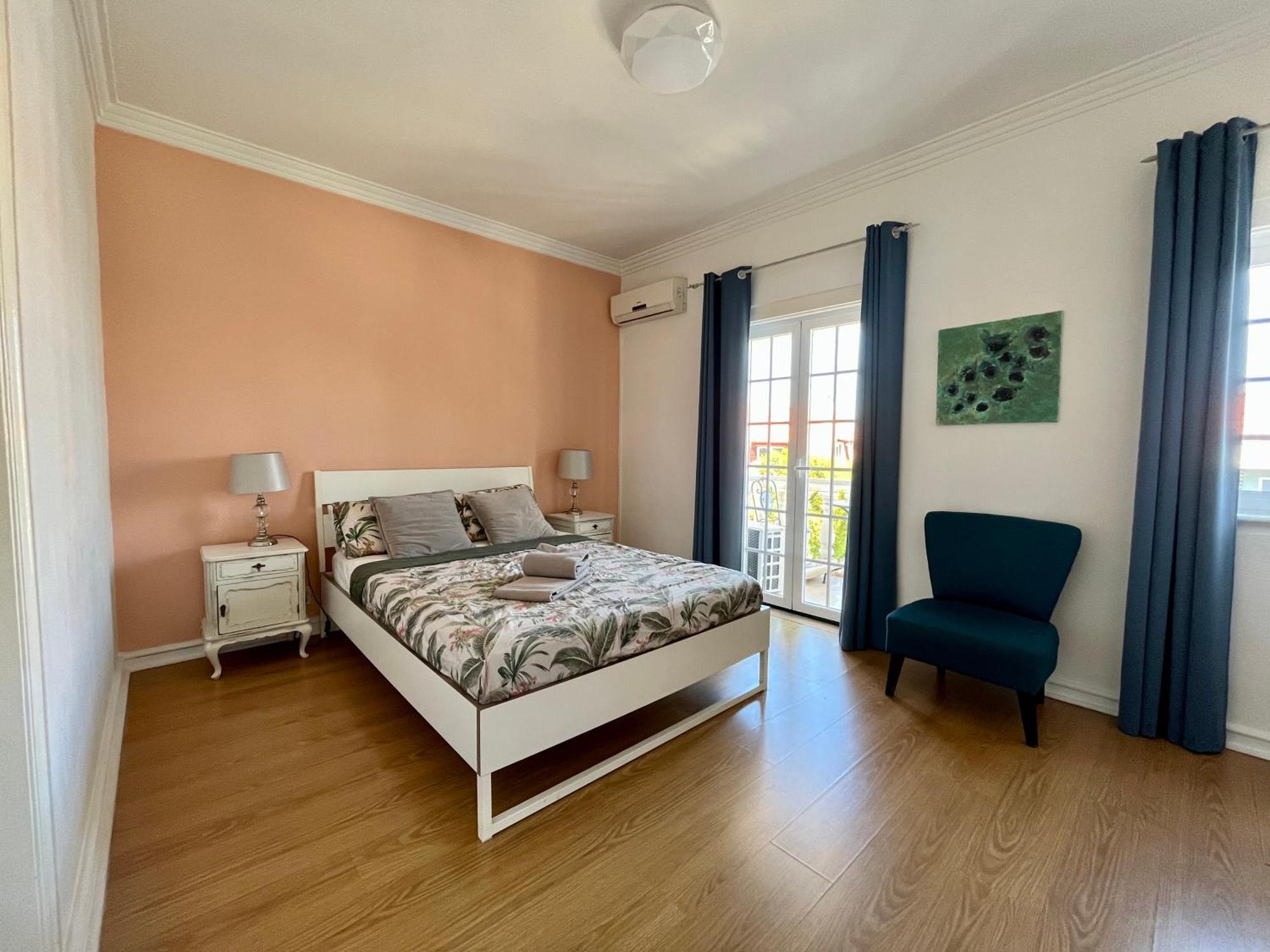 Double Room with Private Bathroom,1553116090:JPEG